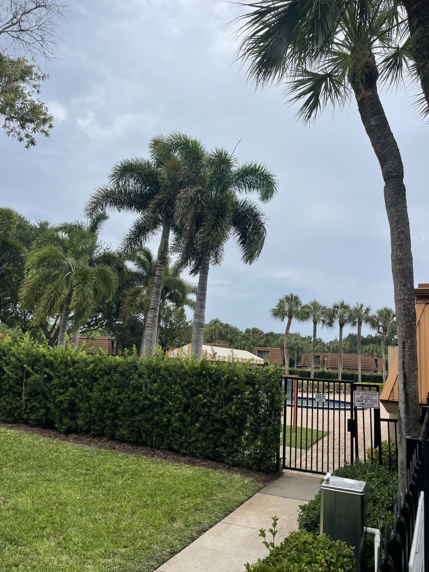 VILLAGE OF SANDALWOOD LAKES 2 - Residential Lease