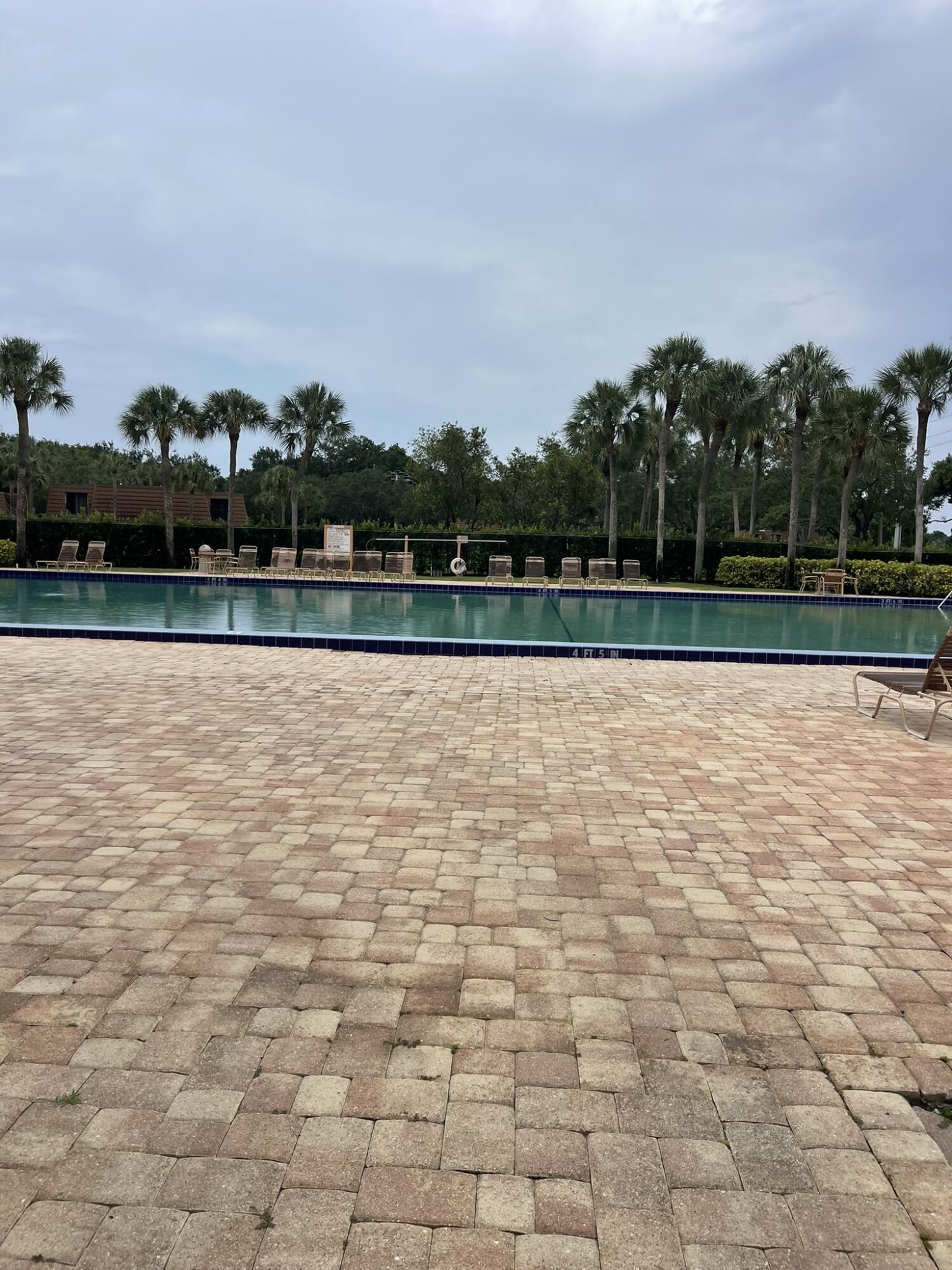 VILLAGE OF SANDALWOOD LAKES 2 - Residential Lease