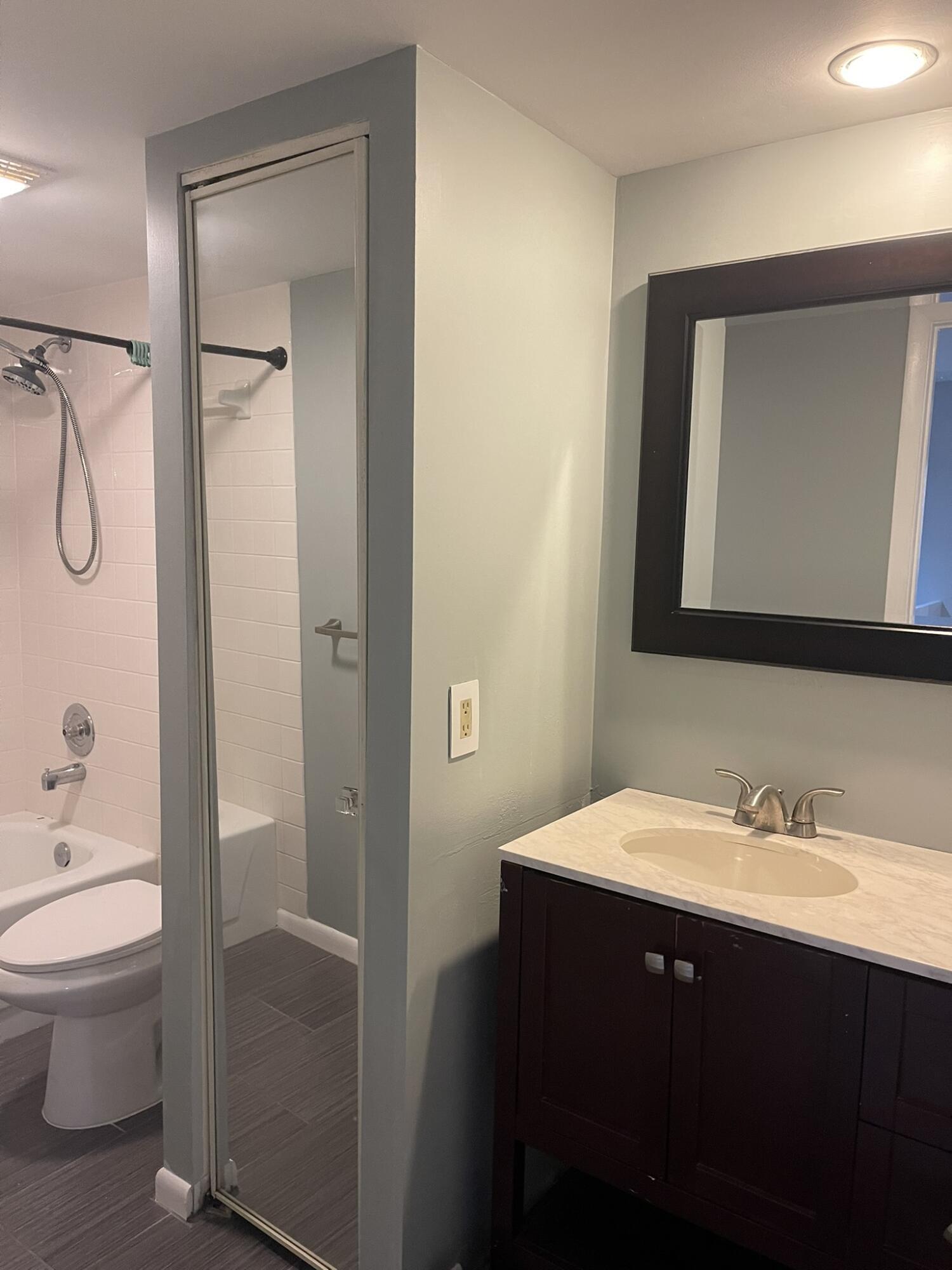 VILLAGE OF SANDALWOOD LAKES 2 - Residential Lease