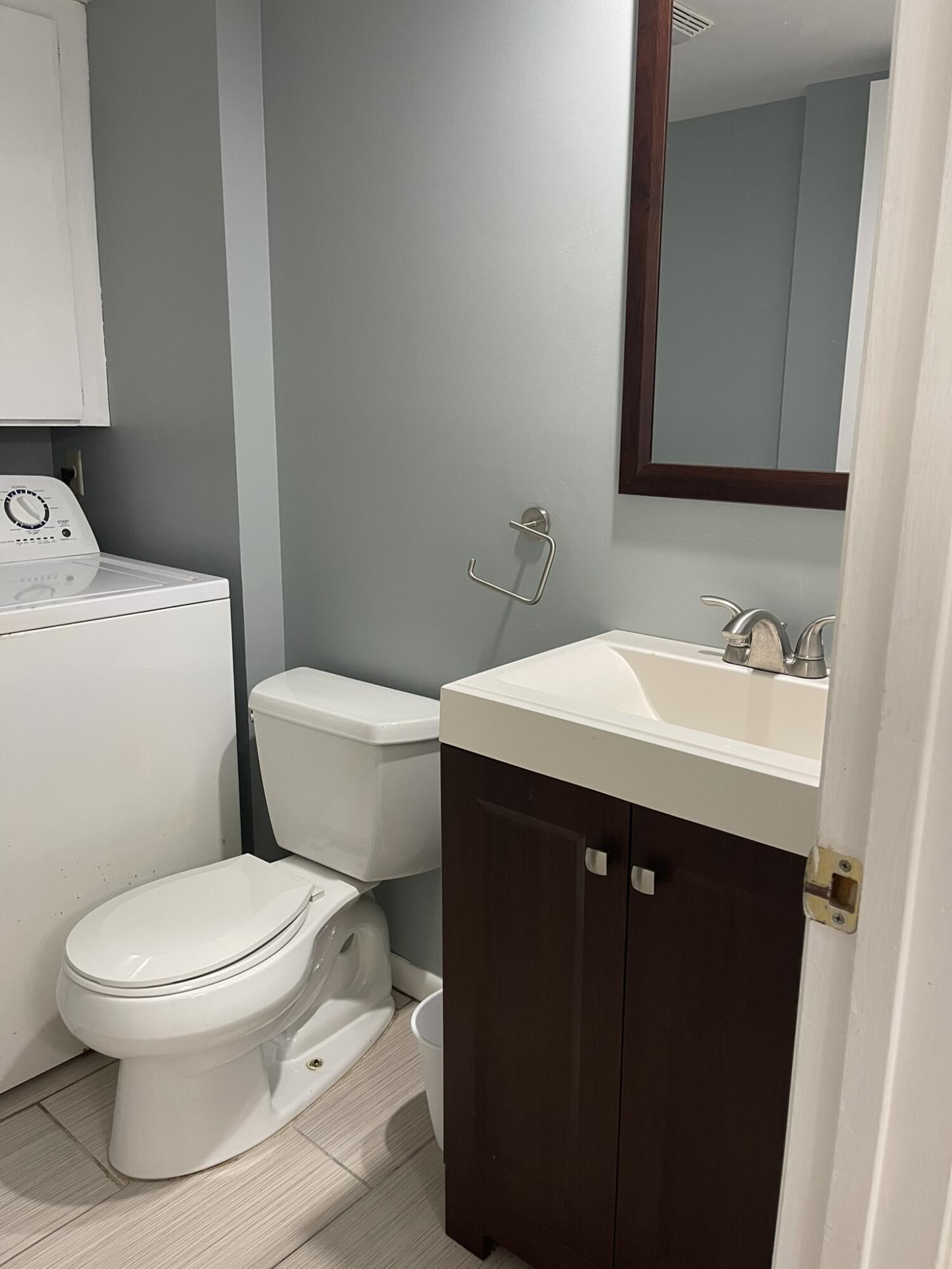 VILLAGE OF SANDALWOOD LAKES 2 - Residential Lease