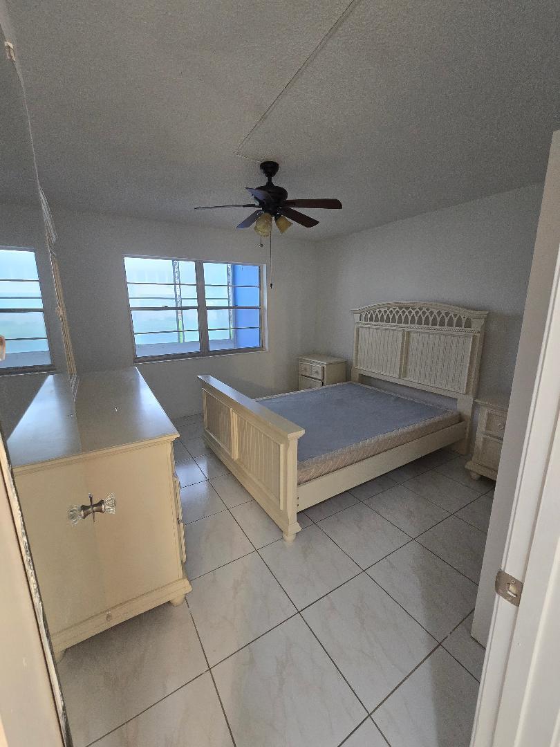 KENT CONDOS - Residential Lease