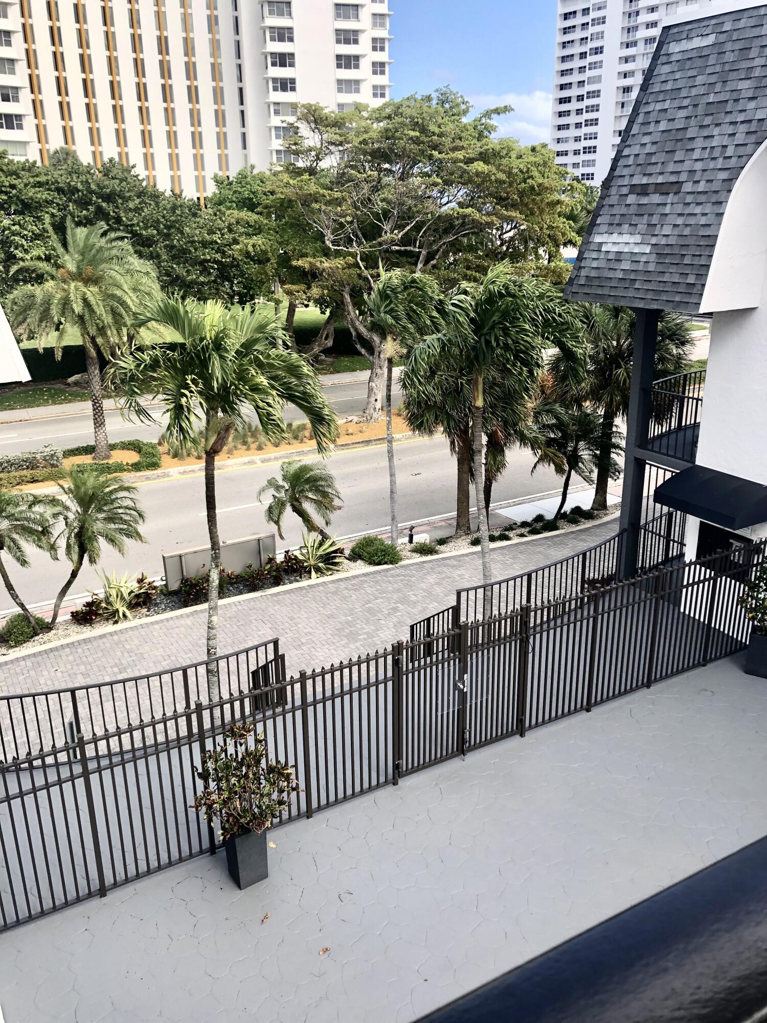 TOP OF THE MILE CONDO - Residential