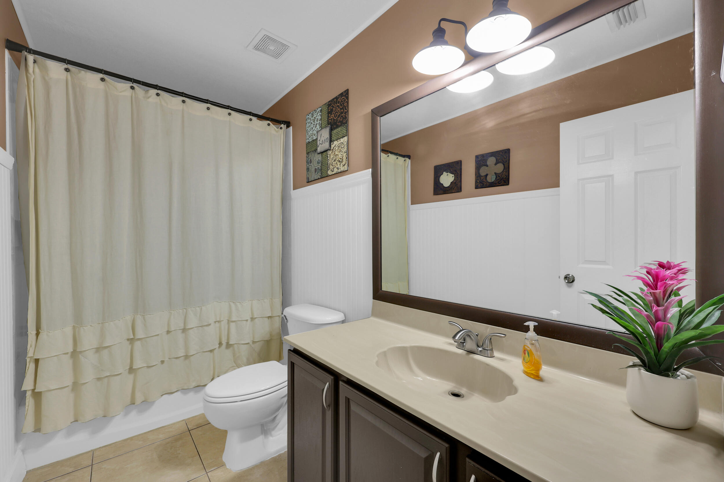 PORT ST LUCIE SECTION 35 - Residential Lease