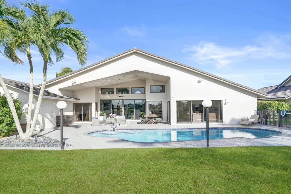 BOCA WOODS COUNTRY CLUB PH 3A - Residential