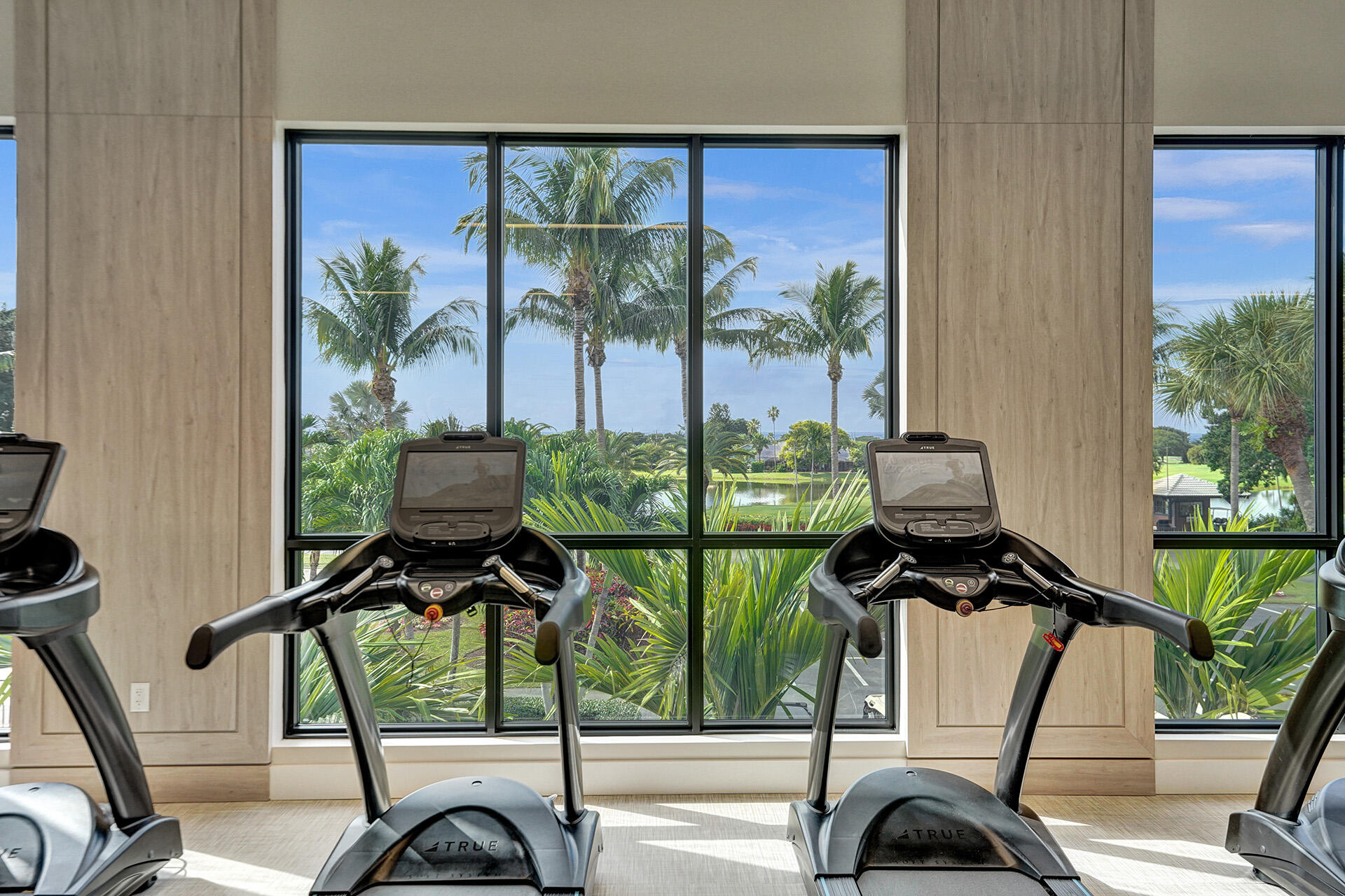 BOCA WOODS COUNTRY CLUB PH 3A - Residential