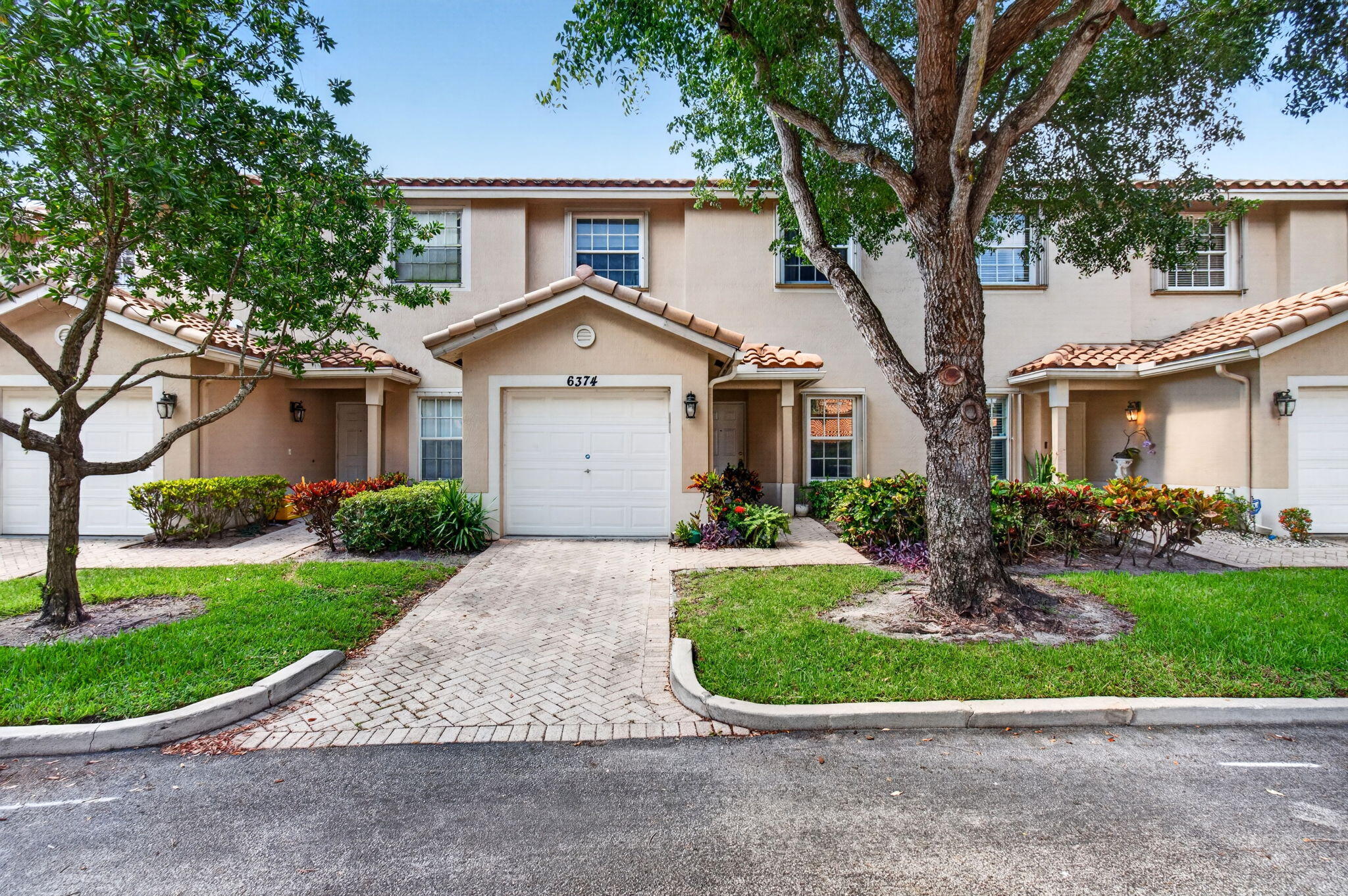 BOYNTON OASIS CONDO - Residential