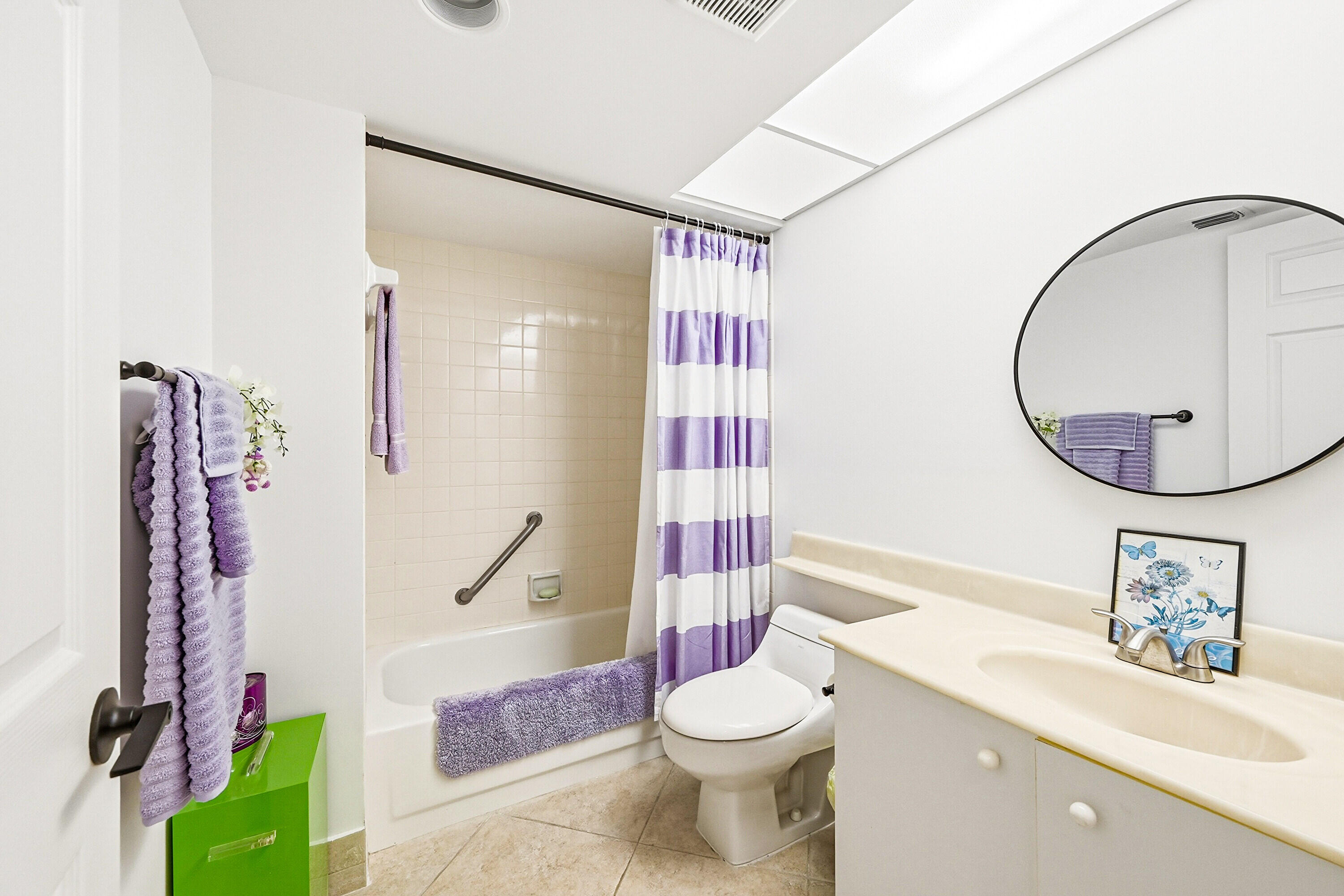 ABACO VILLAGE B CONDO - Residential