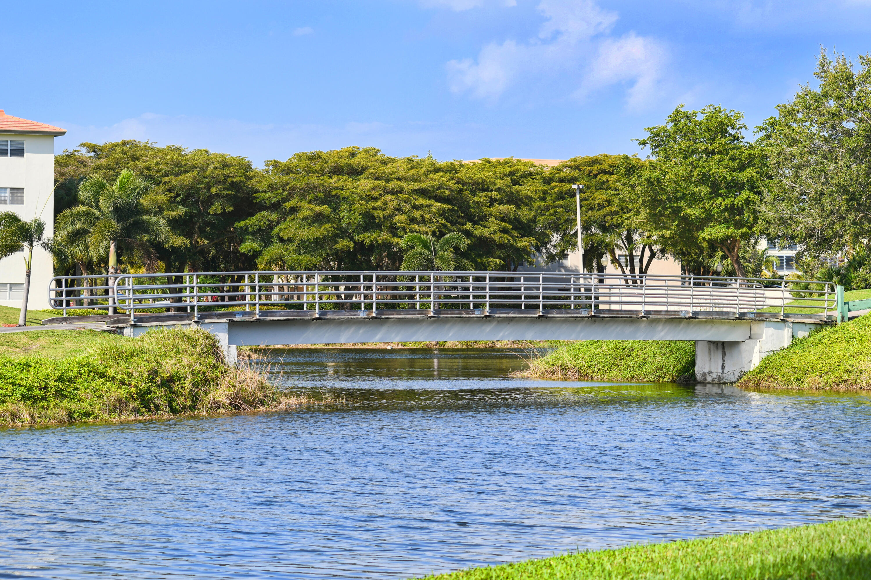 ABACO VILLAGE B CONDO - Residential