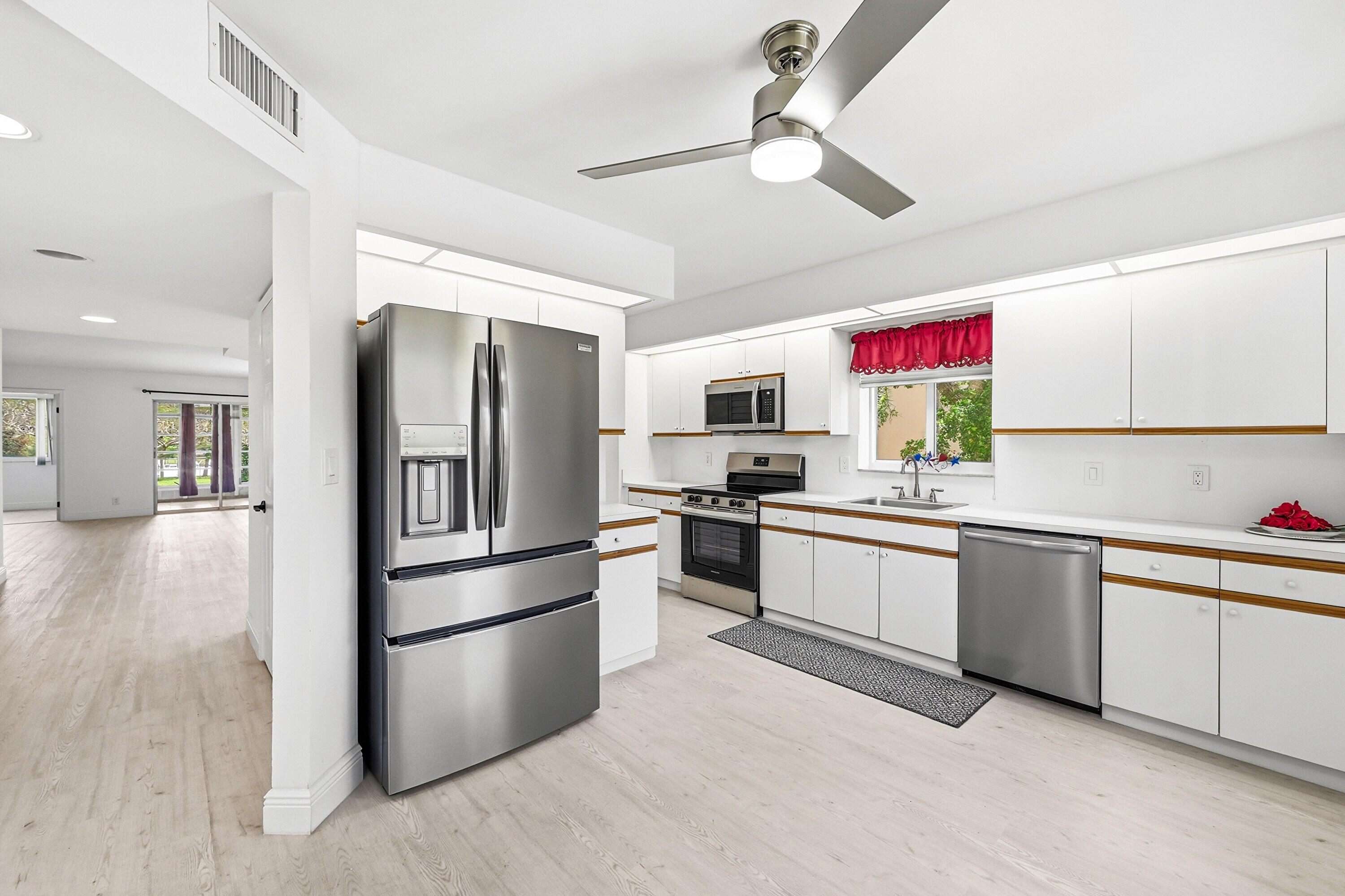ABACO VILLAGE B CONDO - Residential