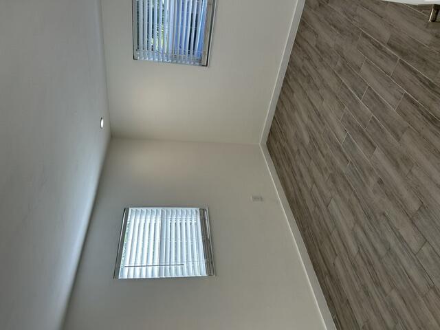 POMPANO BEACH HIGHLANDS-REPLAT - Residential