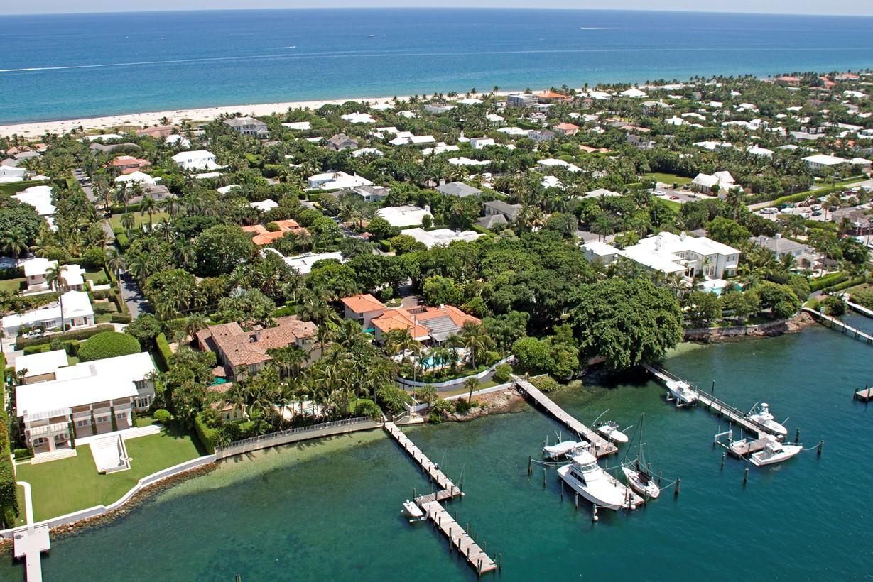 Fabulous north end lakefront location/lot. Deep water dock. Great opportunity to build new waterfront home. Lot (approximately) 23,530+ SF. Located in Flood Zone  X, which per Army Corps Oct/2017, suggests a very low chance of flooding. Elevation Certificate in process.