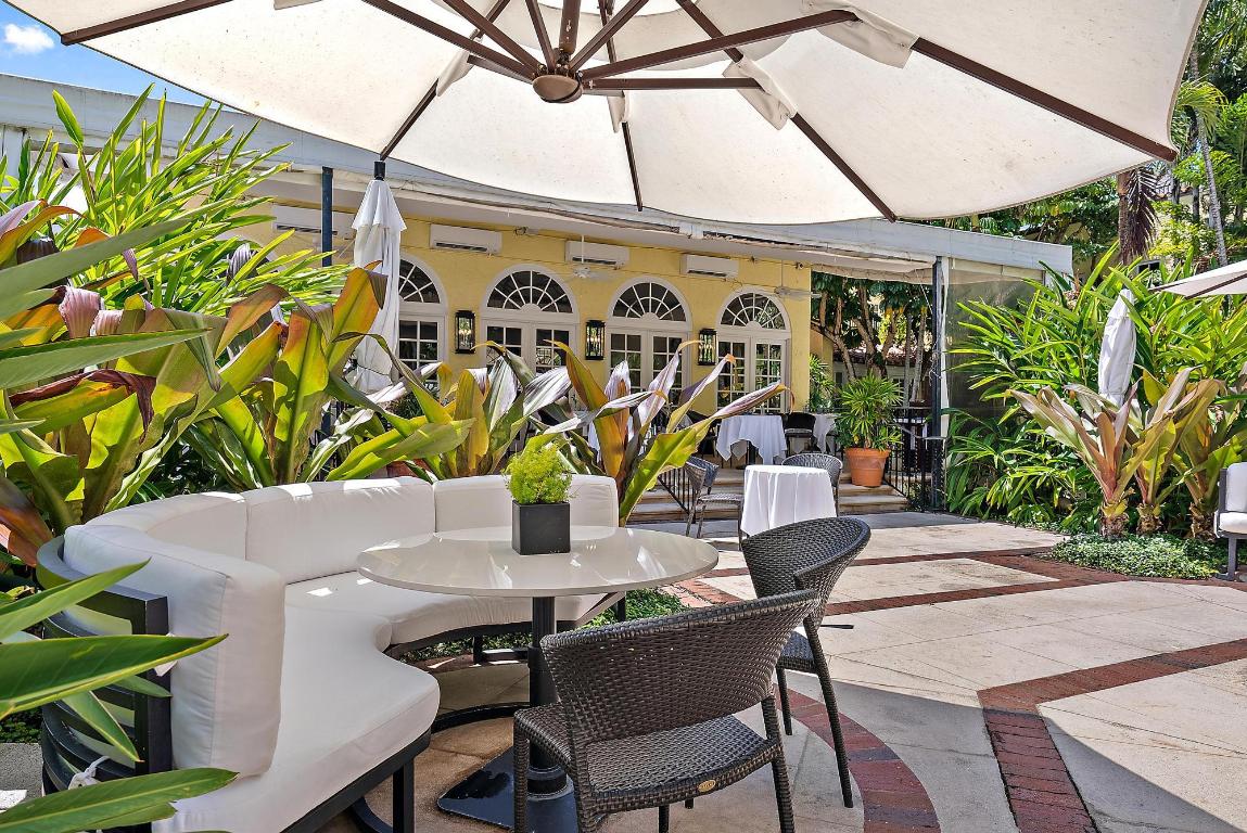 BRAZILIAN COURT HOTEL AND CONDO - Residential