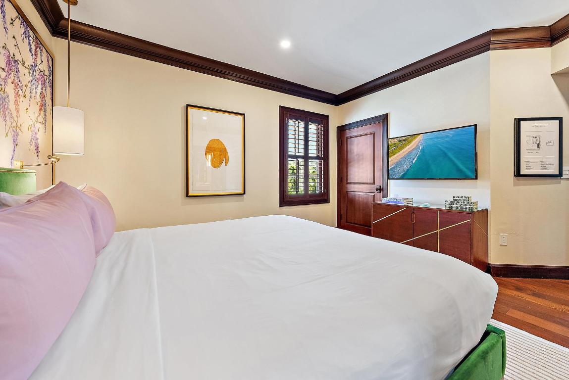 BRAZILIAN COURT HOTEL AND CONDO - Residential
