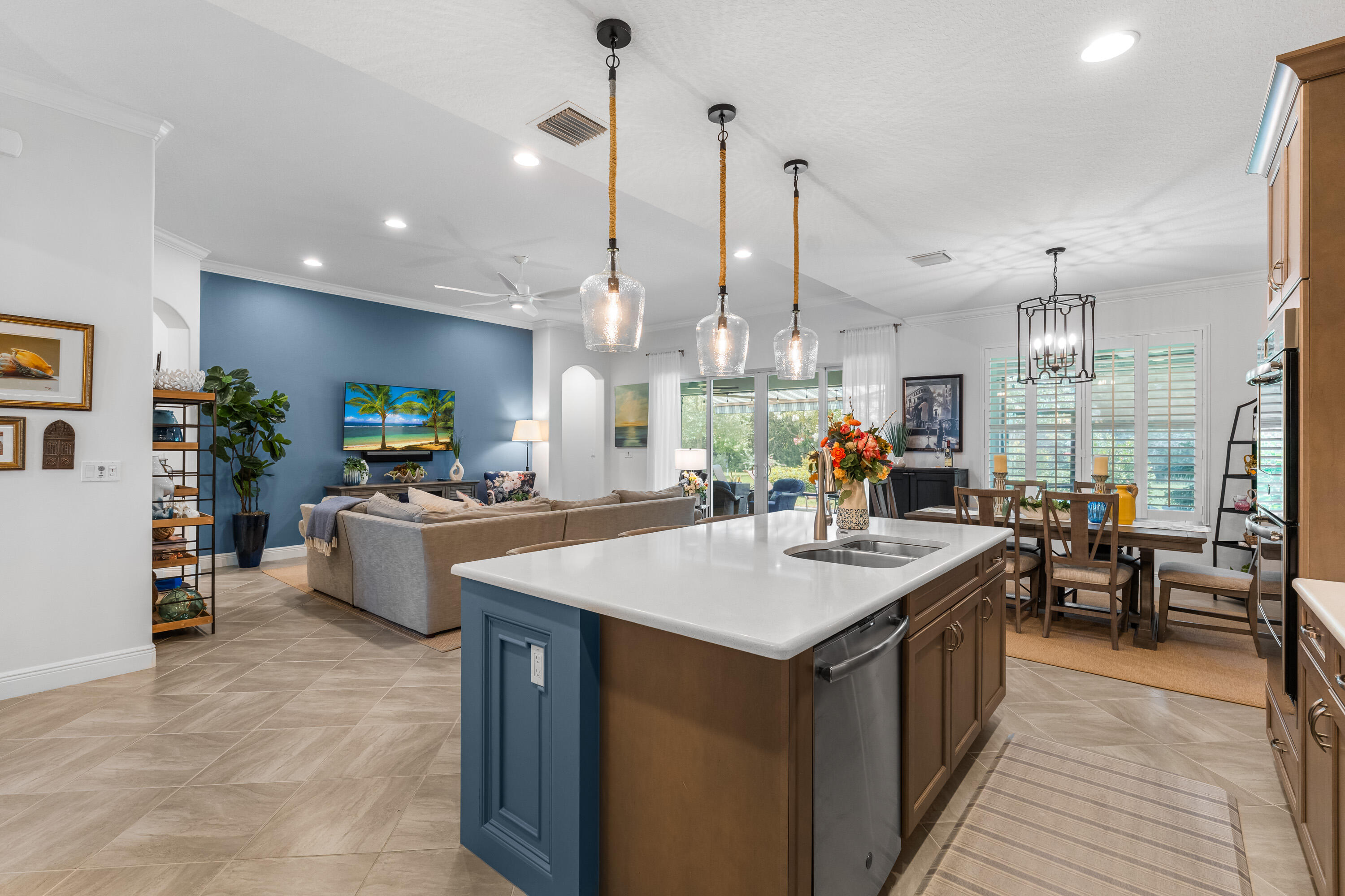 SEGOVIA LAKES PD REPLAT - Residential