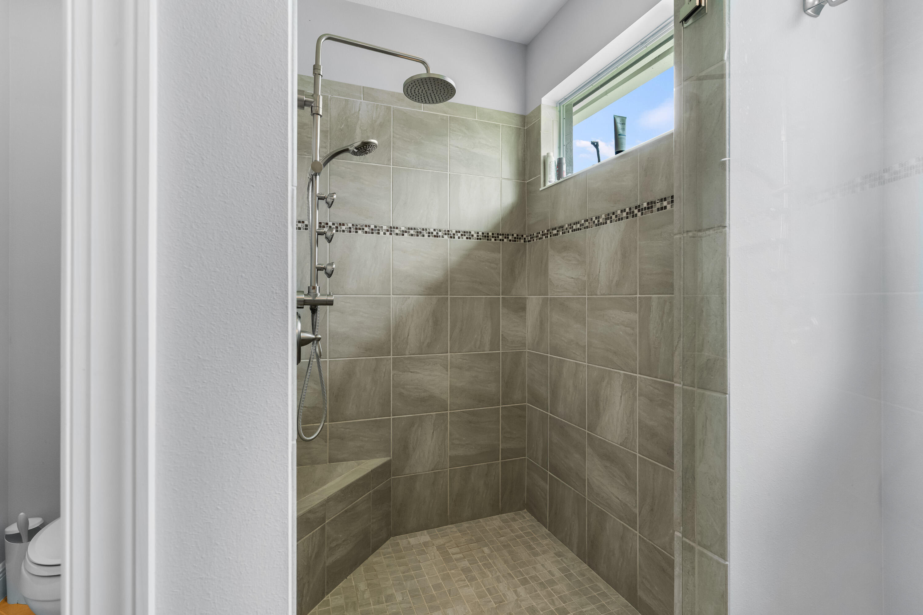 SEGOVIA LAKES PD REPLAT - Residential