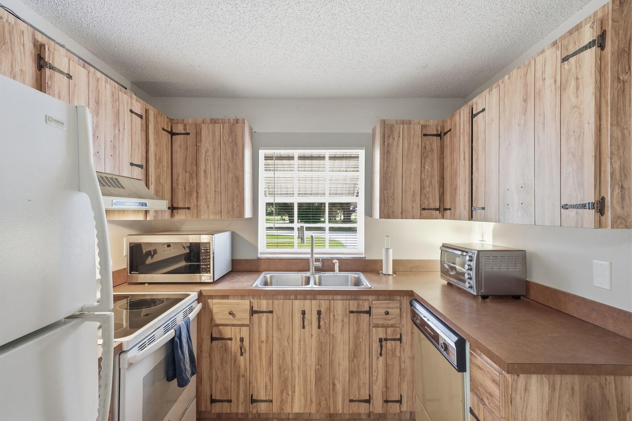 SEBASTIAN HIGHLANDS - Residential