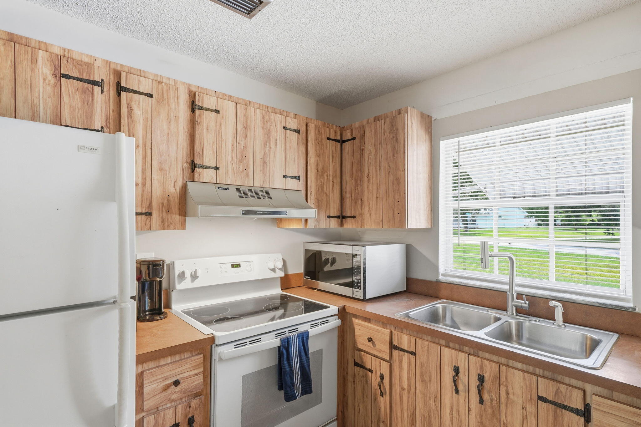SEBASTIAN HIGHLANDS - Residential
