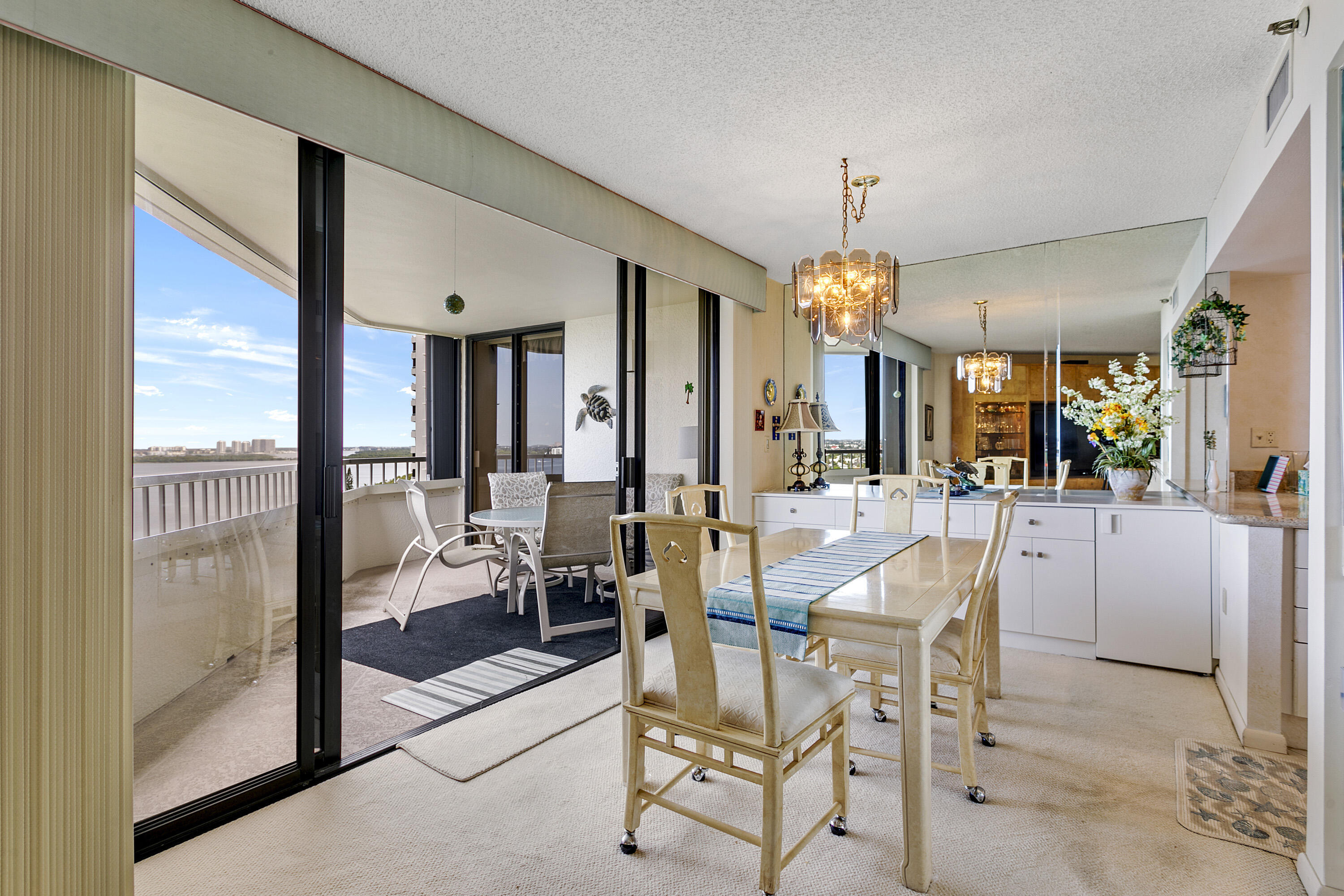 SEAWINDS CONDO - Residential