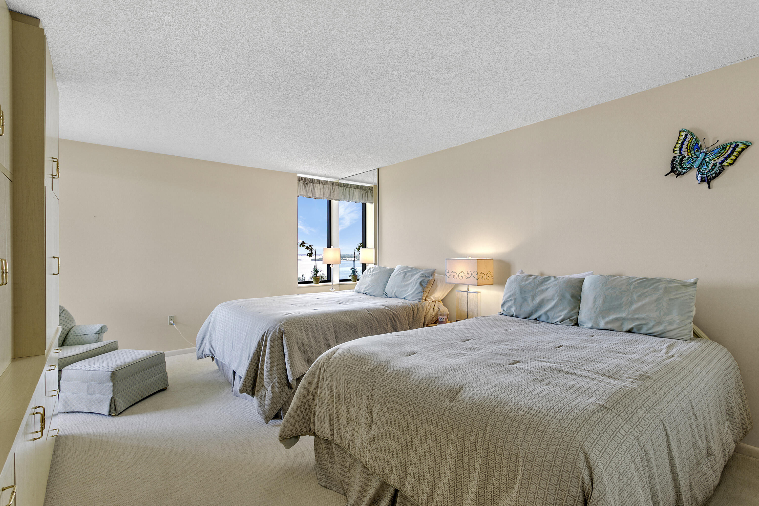 SEAWINDS CONDO - Residential