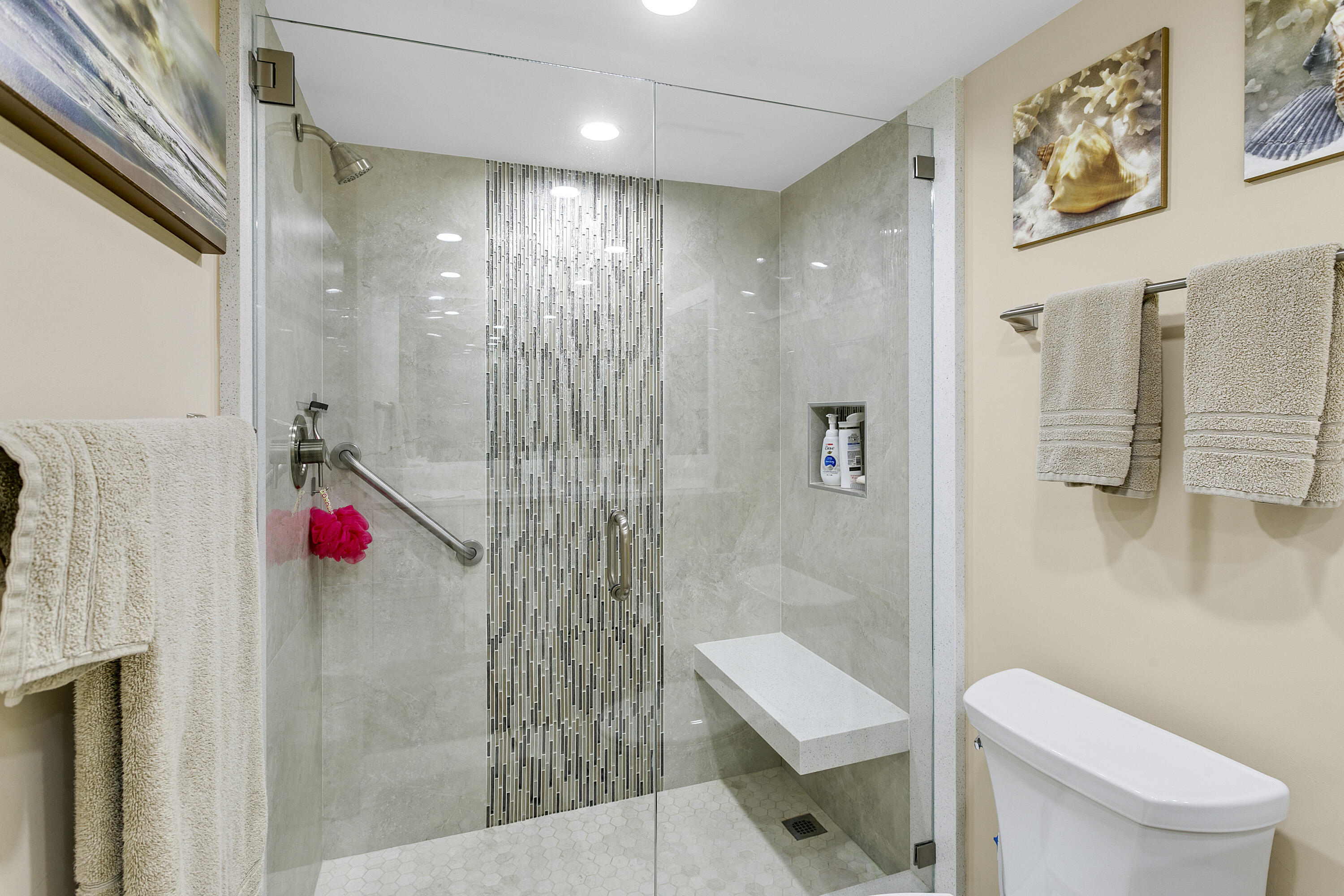 SEAWINDS CONDO - Residential