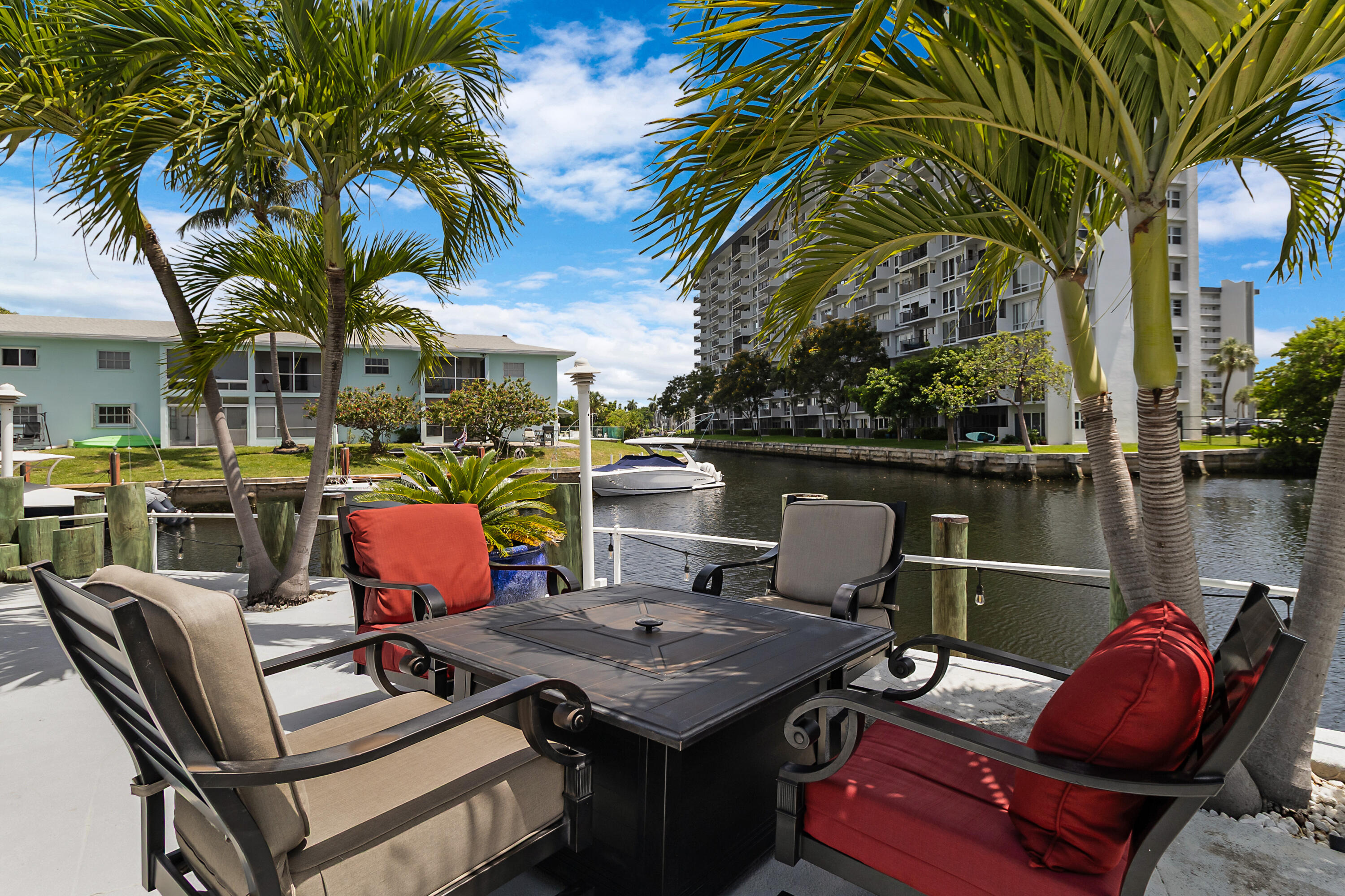 CYPRESS LAKE ESTATES - Residential