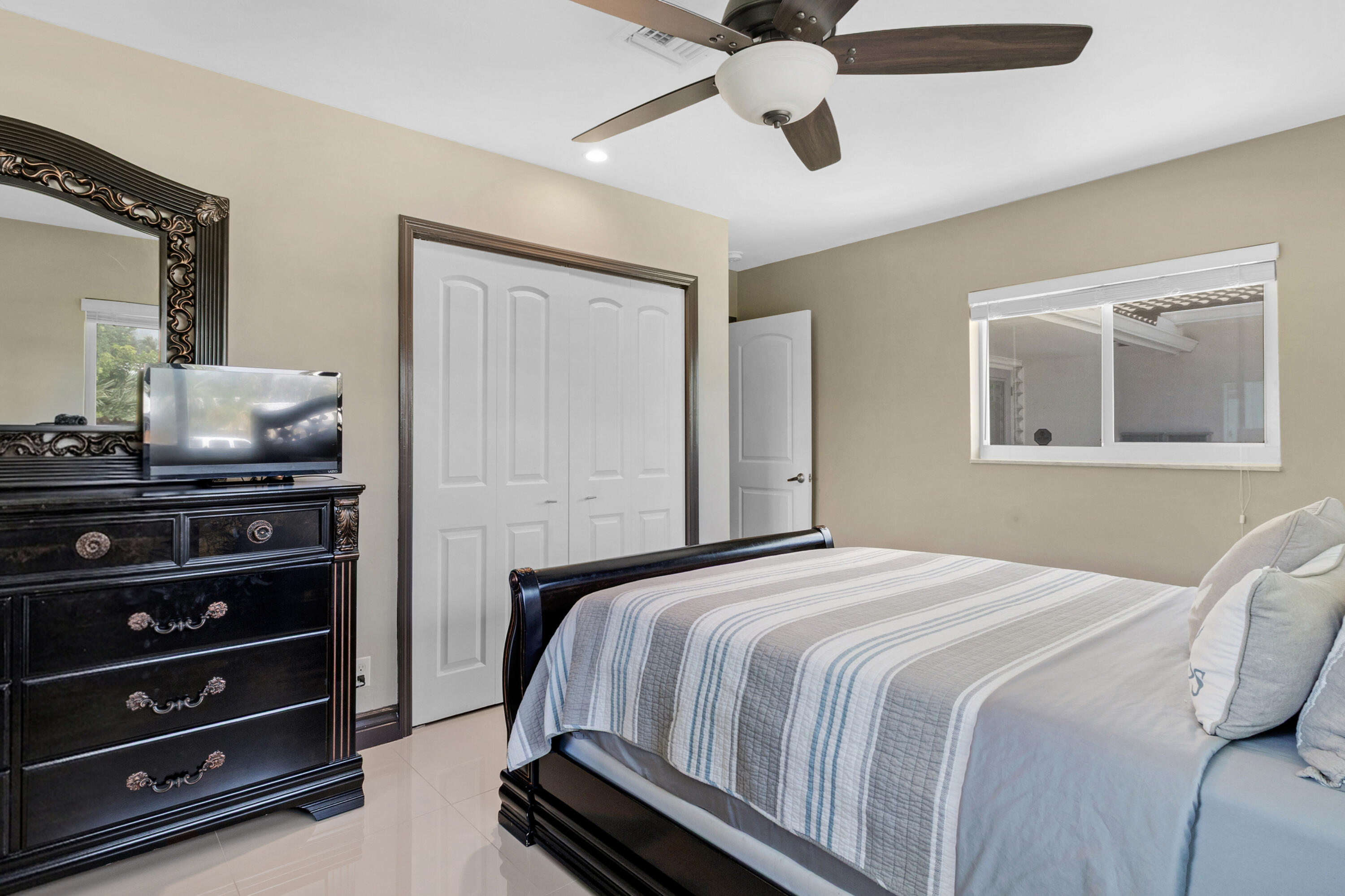CYPRESS LAKE ESTATES - Residential