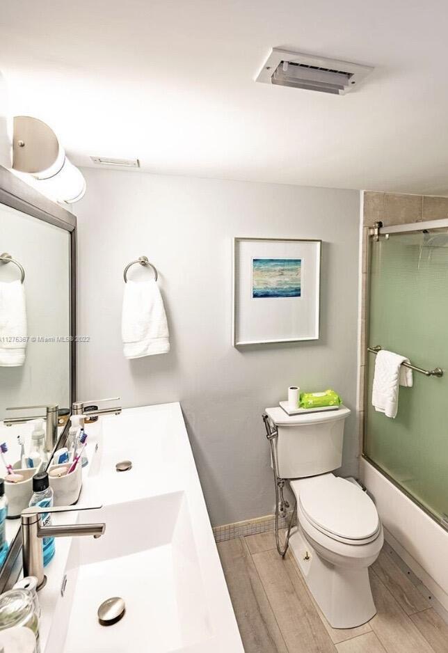 PARKER DORADO CONDO - Residential