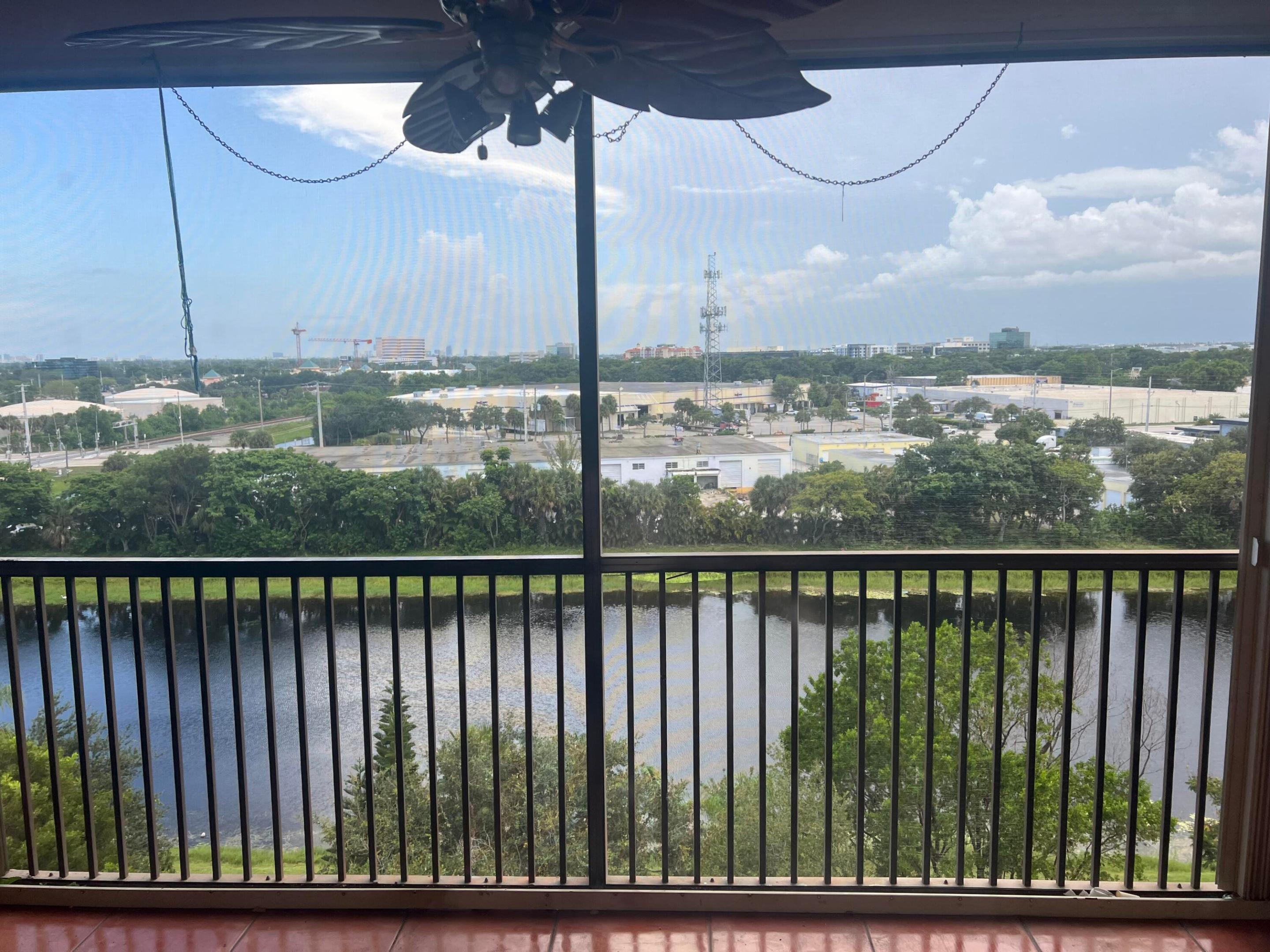 CYPRESS BEND CONDOMINIUM II - Residential