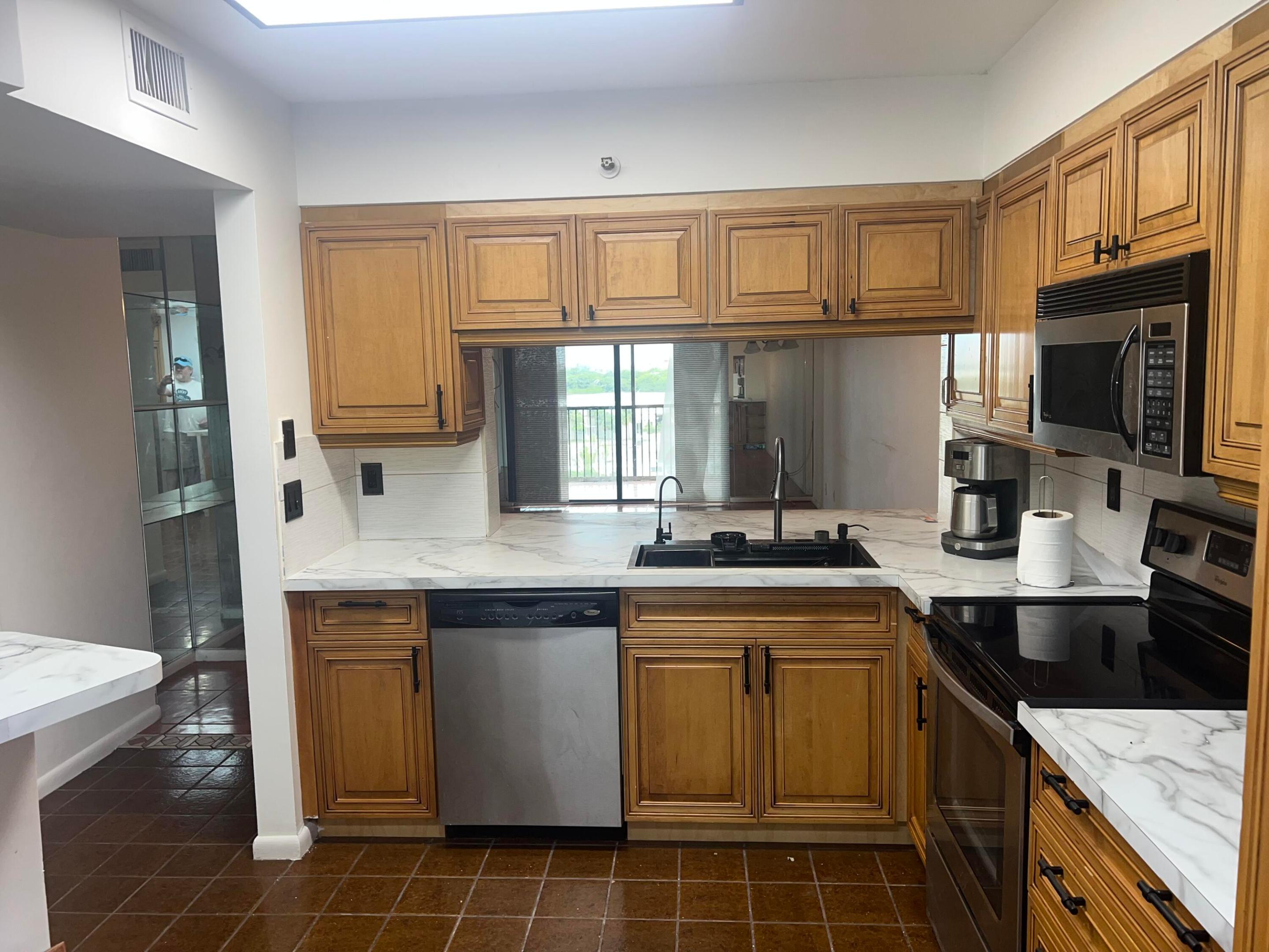 CYPRESS BEND CONDOMINIUM II - Residential