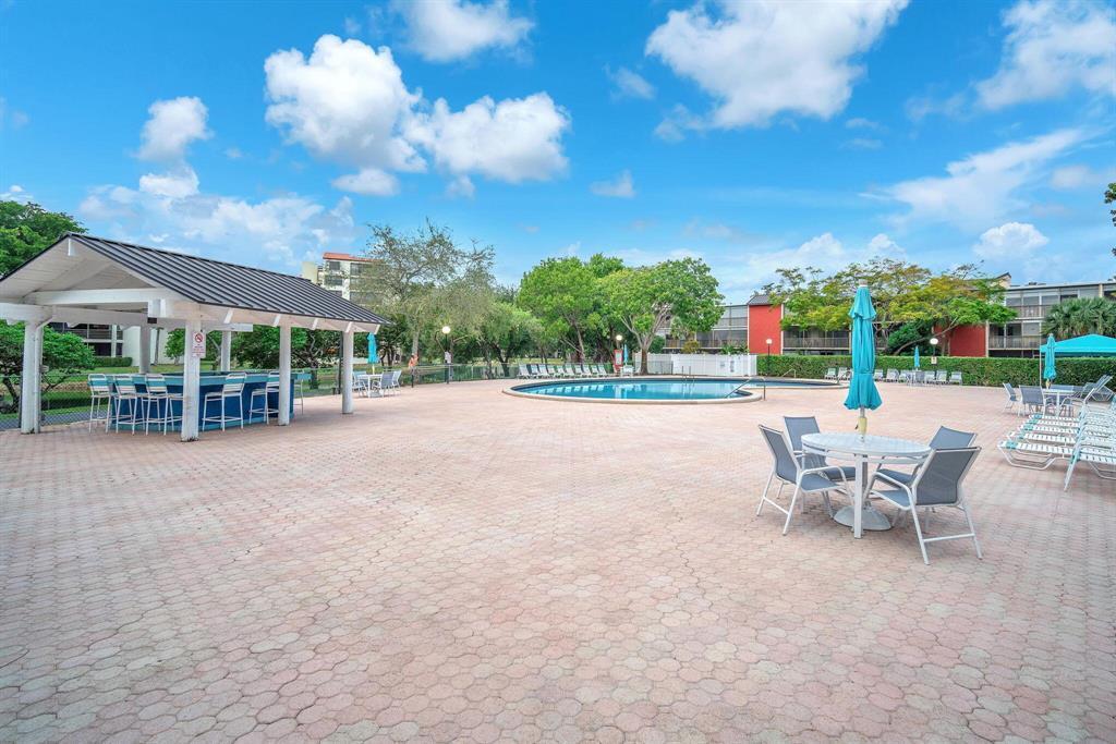 CYPRESS BEND CONDOMINIUM II - Residential