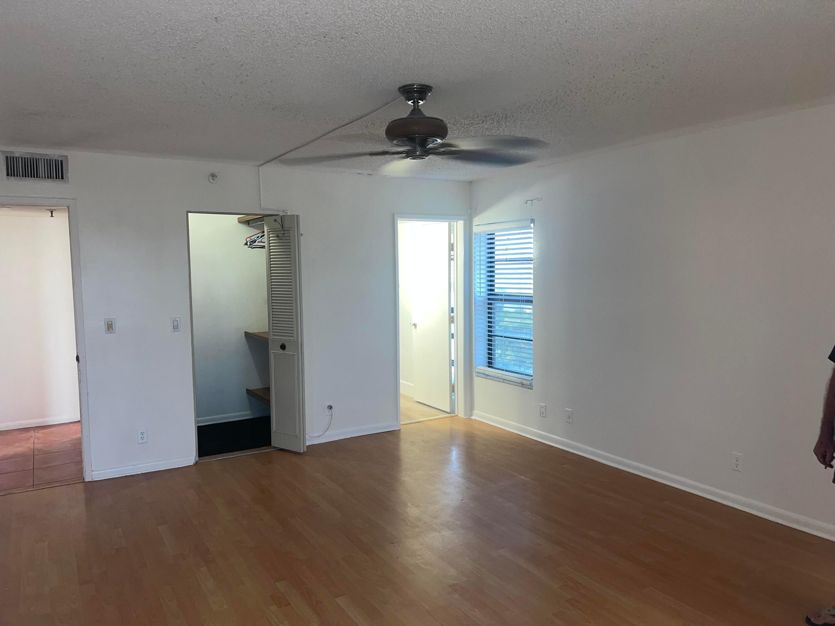 CYPRESS BEND CONDOMINIUM II - Residential