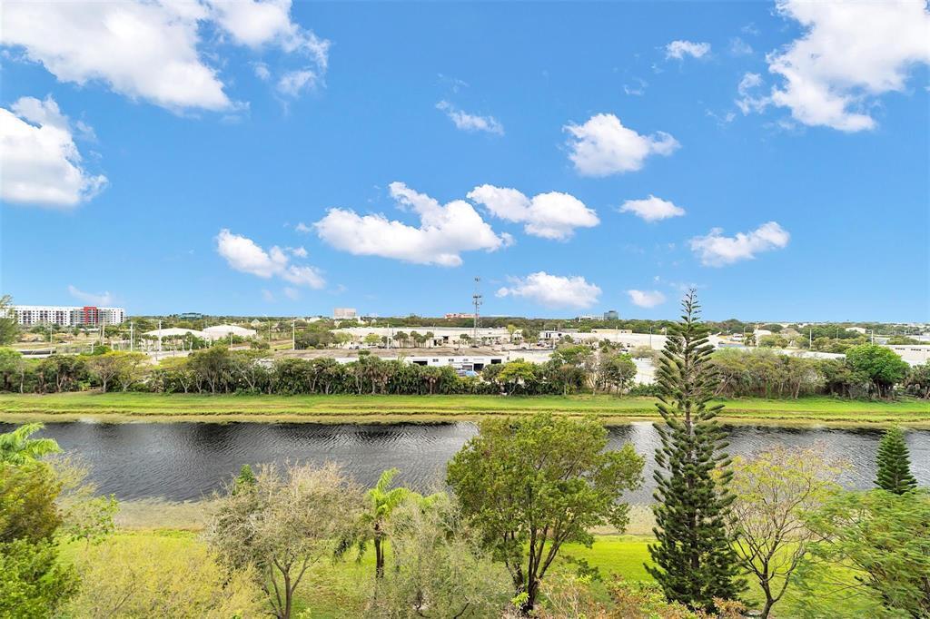 CYPRESS BEND CONDOMINIUM II - Residential