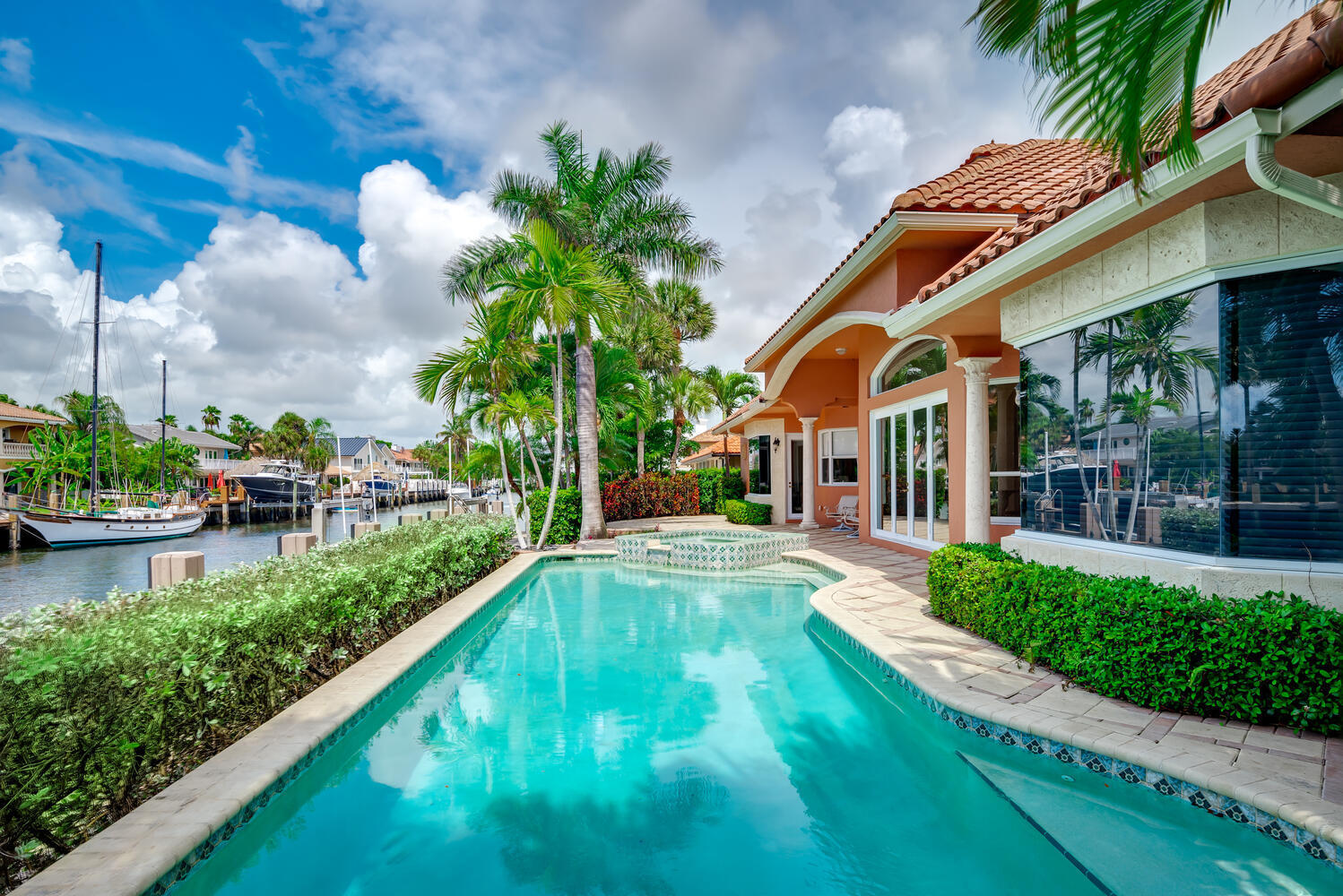 TROPIC ISLE 3RD SEC - Residential