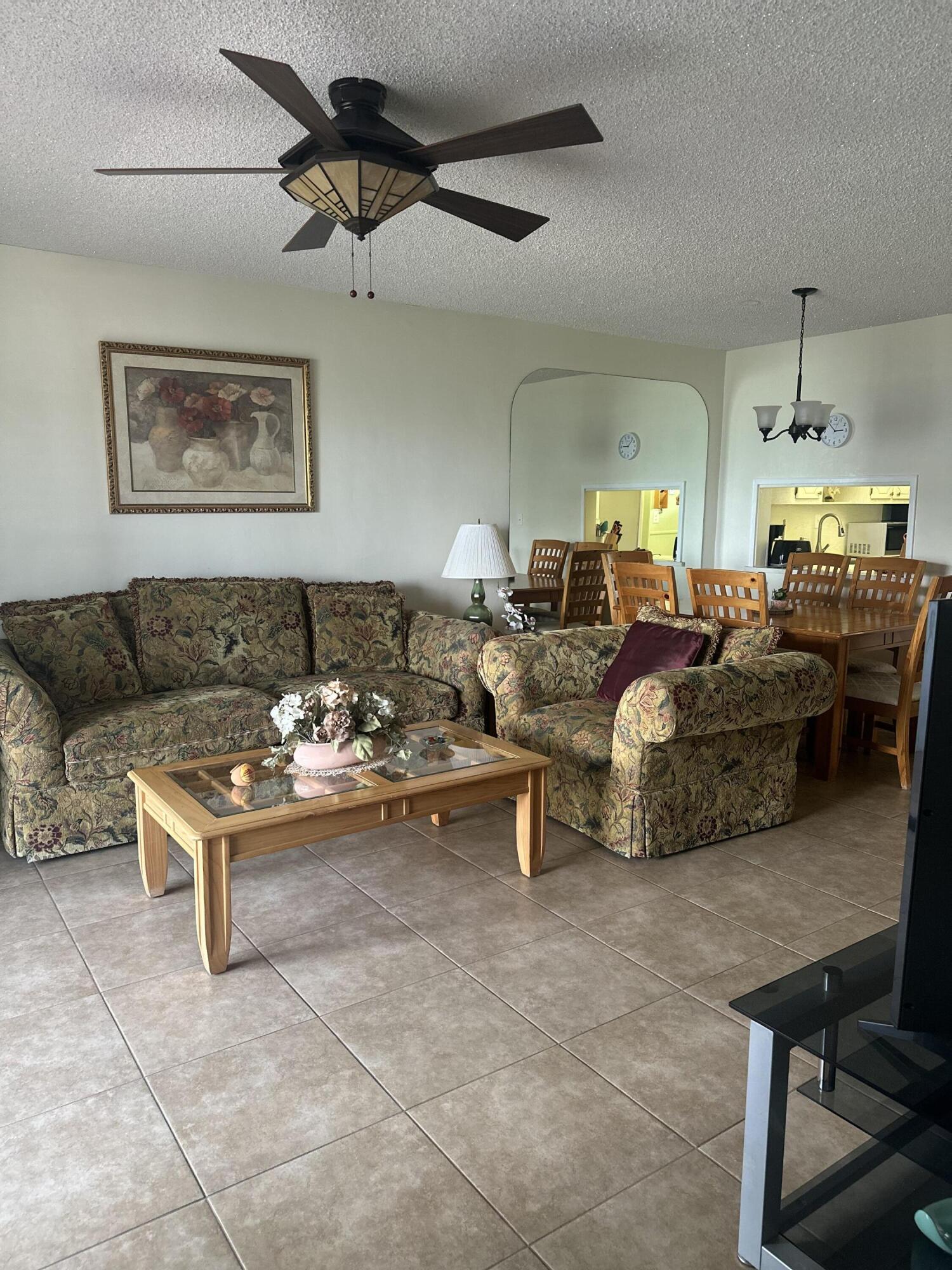 LAKE CLARKE GARDENS CONDO 22 - Residential