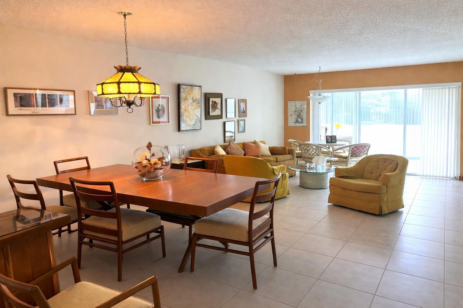 FAIRWAYS of BOCA LAGO CONDO - Residential