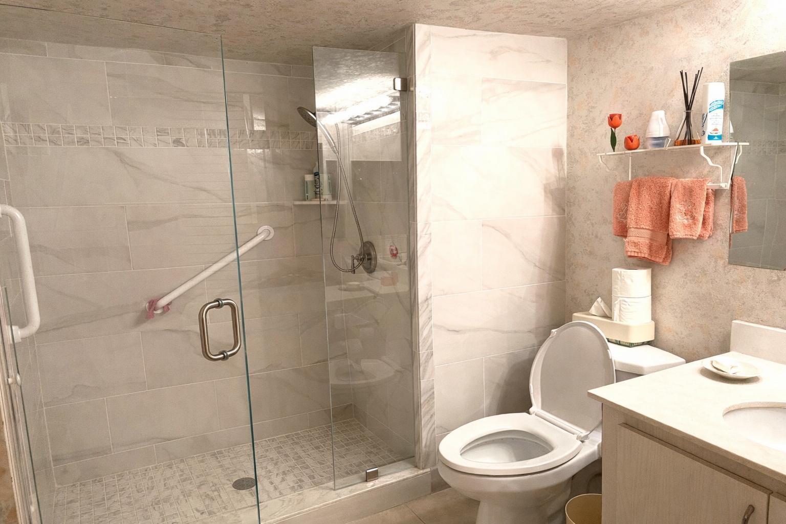 FAIRWAYS of BOCA LAGO CONDO - Residential
