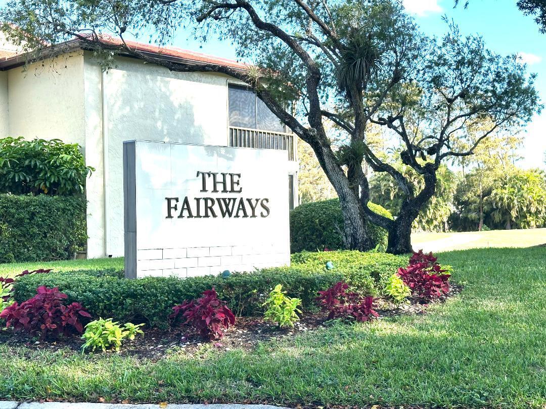 FAIRWAYS of BOCA LAGO CONDO - Residential