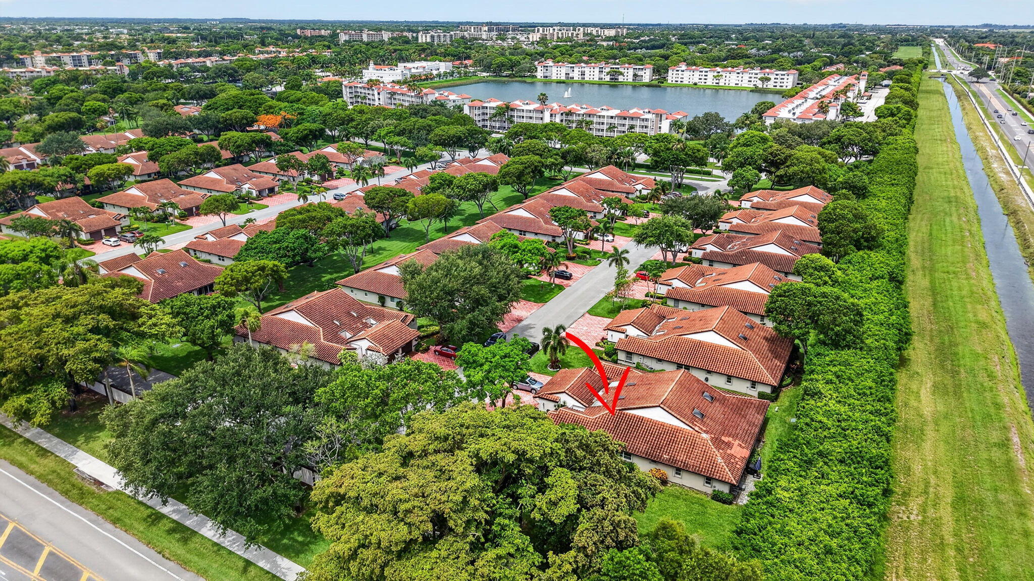 HUNTINGTON POINTE - Residential