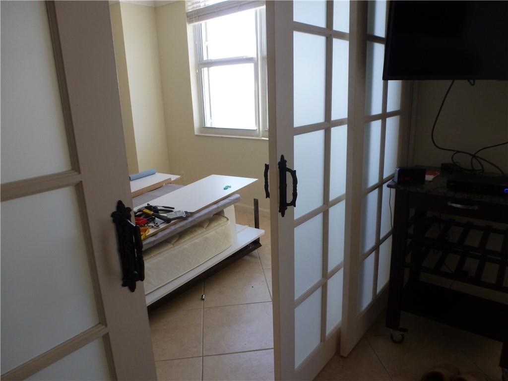 POMPANO BEACH CLUB - Residential