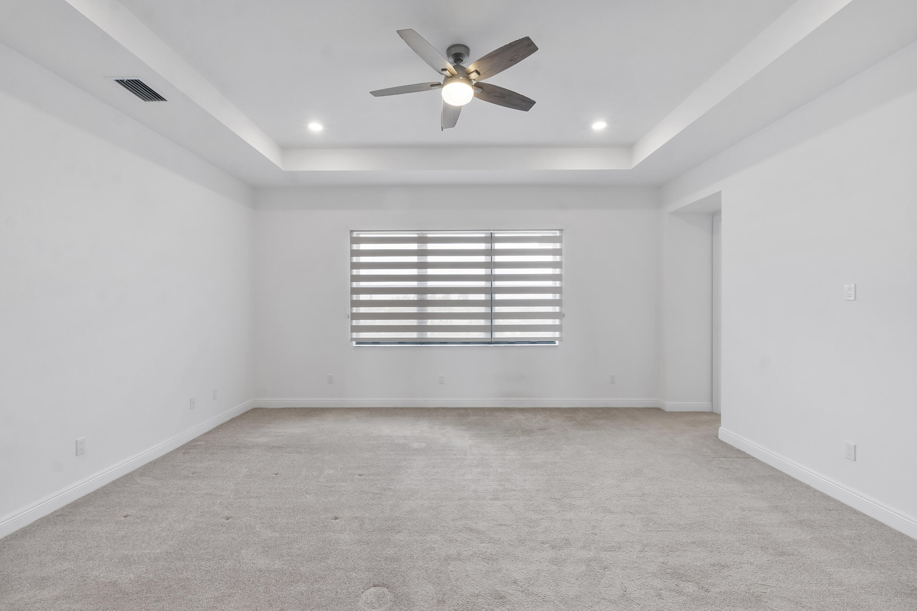 PARKLAND BAY - Residential