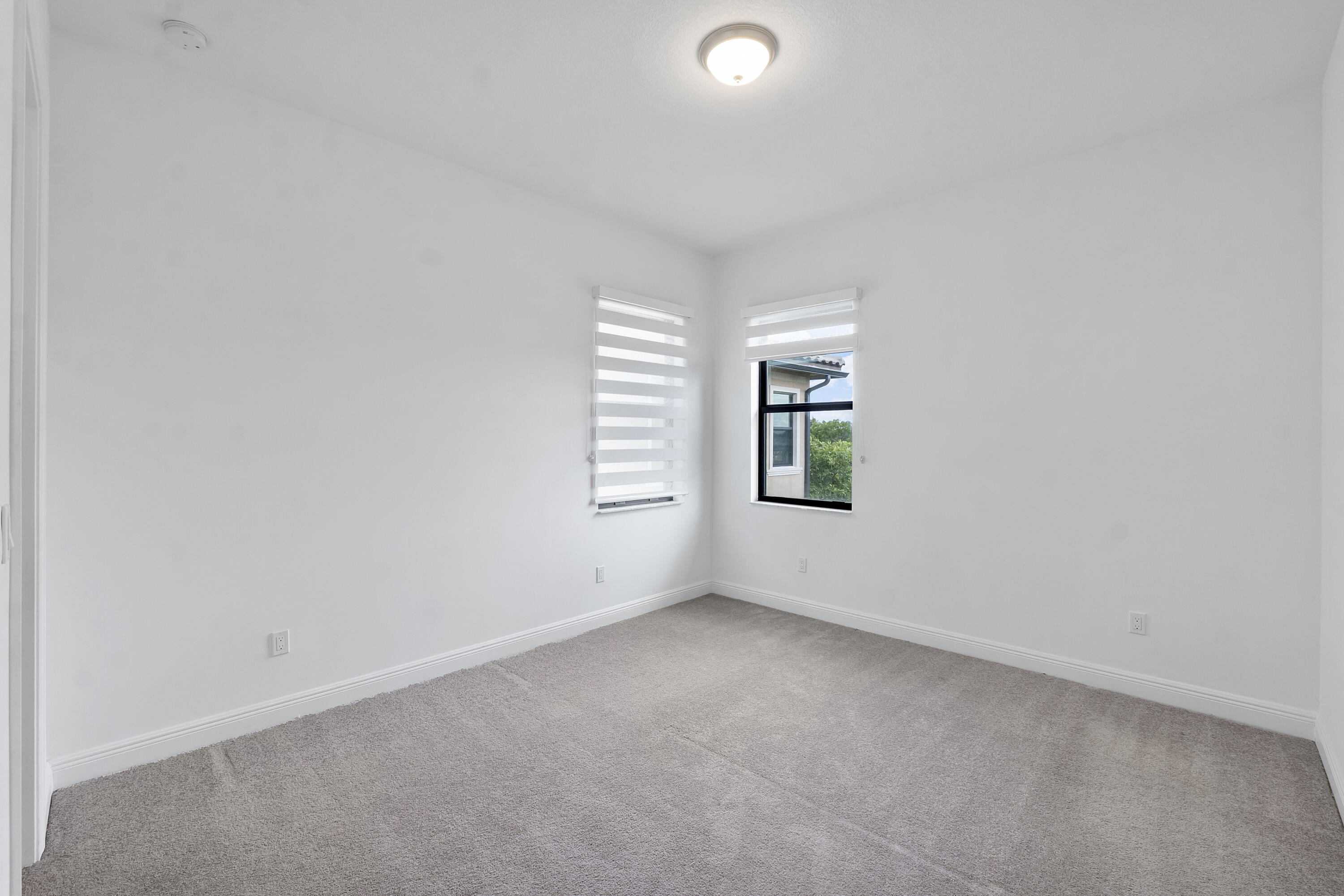 PARKLAND BAY - Residential