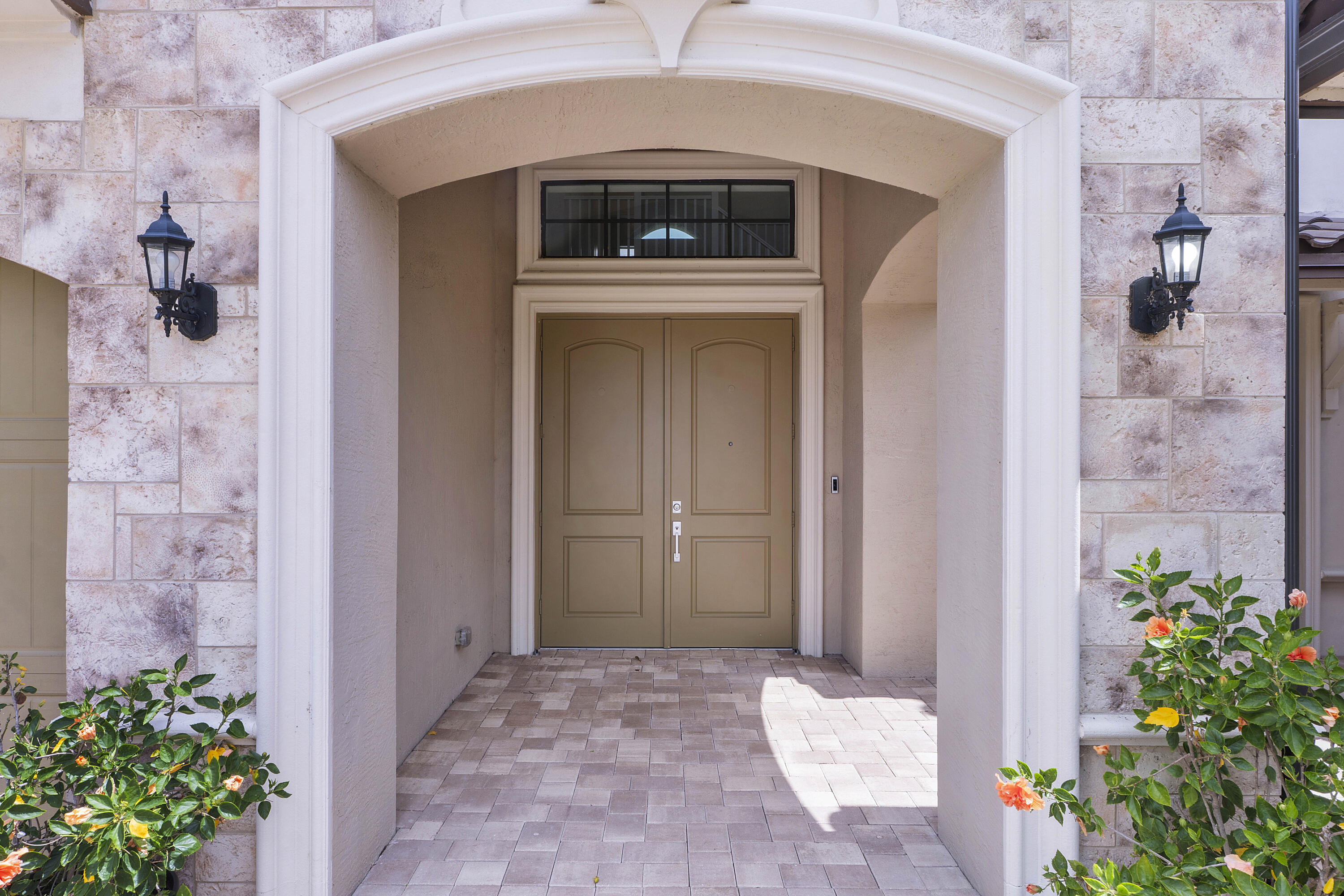 PARKLAND BAY - Residential