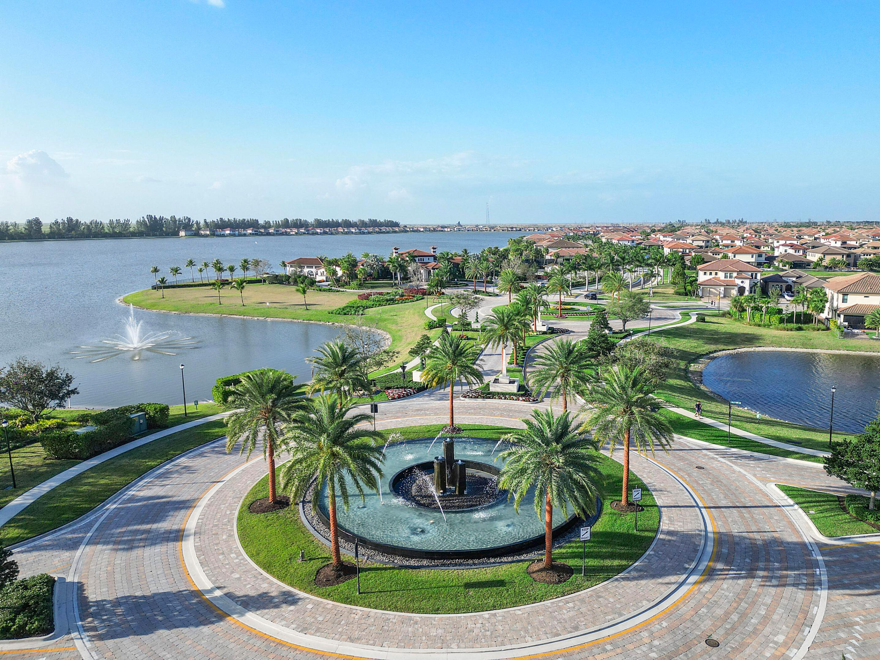 PARKLAND BAY - Residential