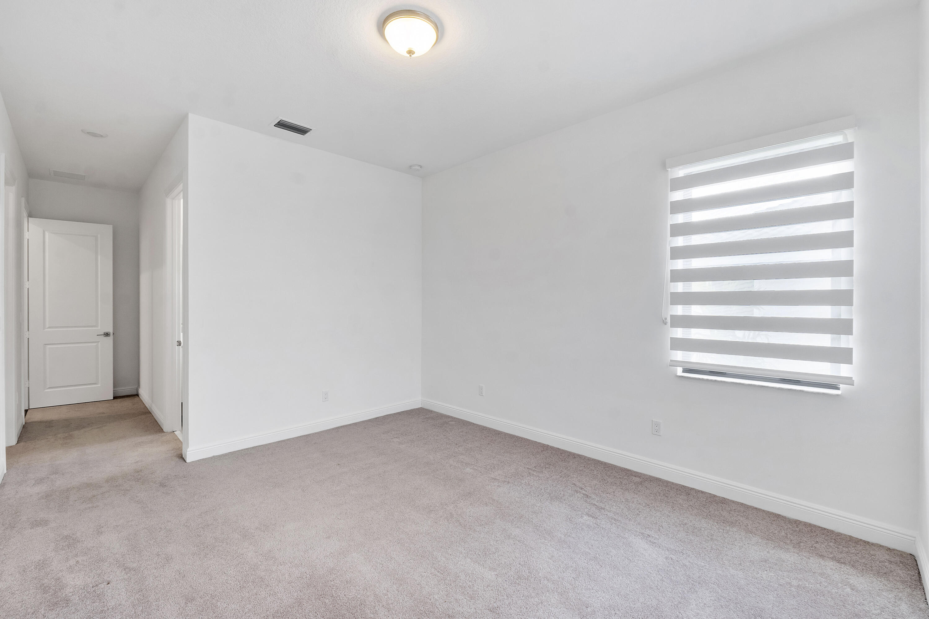 PARKLAND BAY - Residential