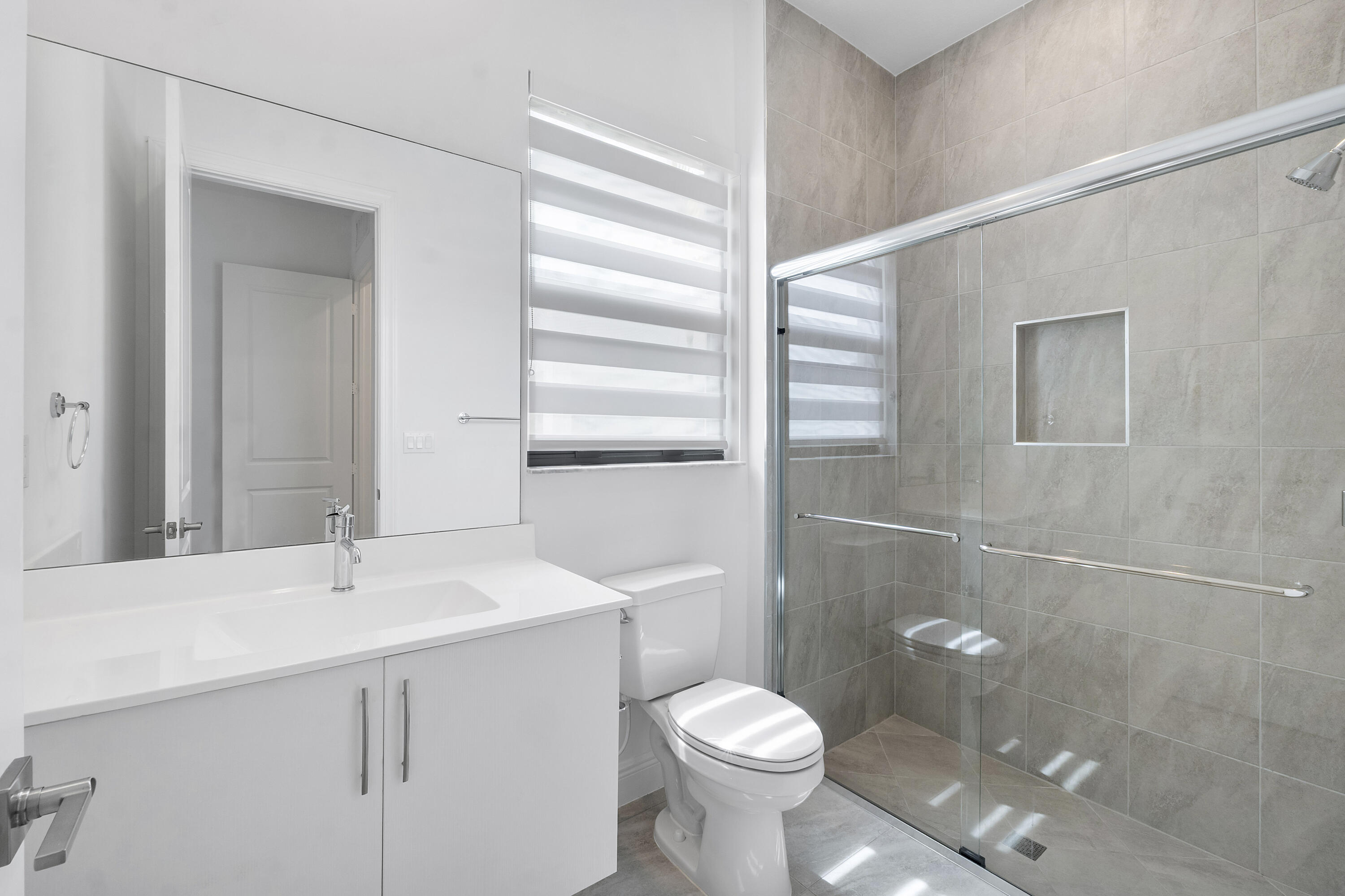PARKLAND BAY - Residential