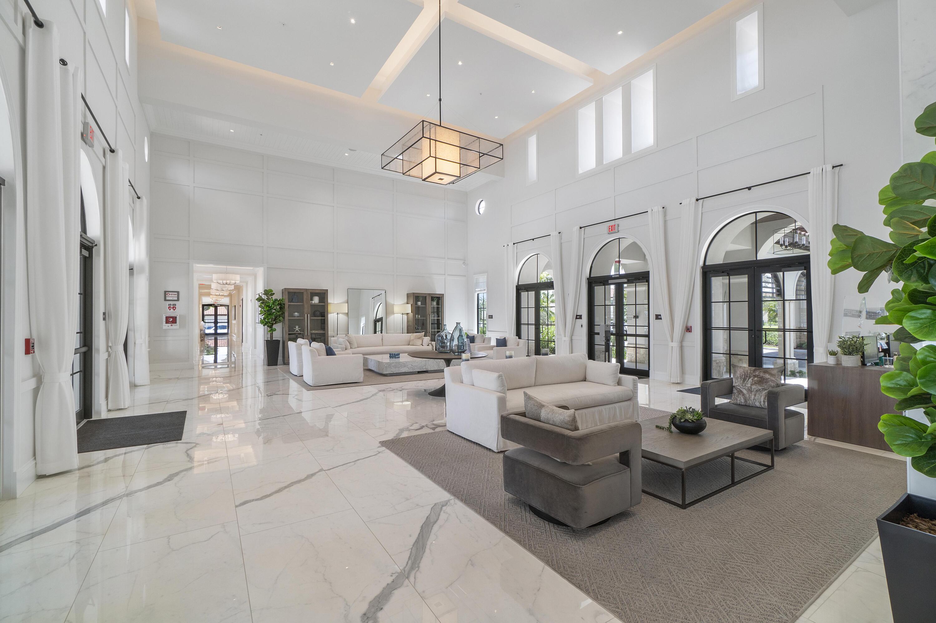 PARKLAND BAY - Residential