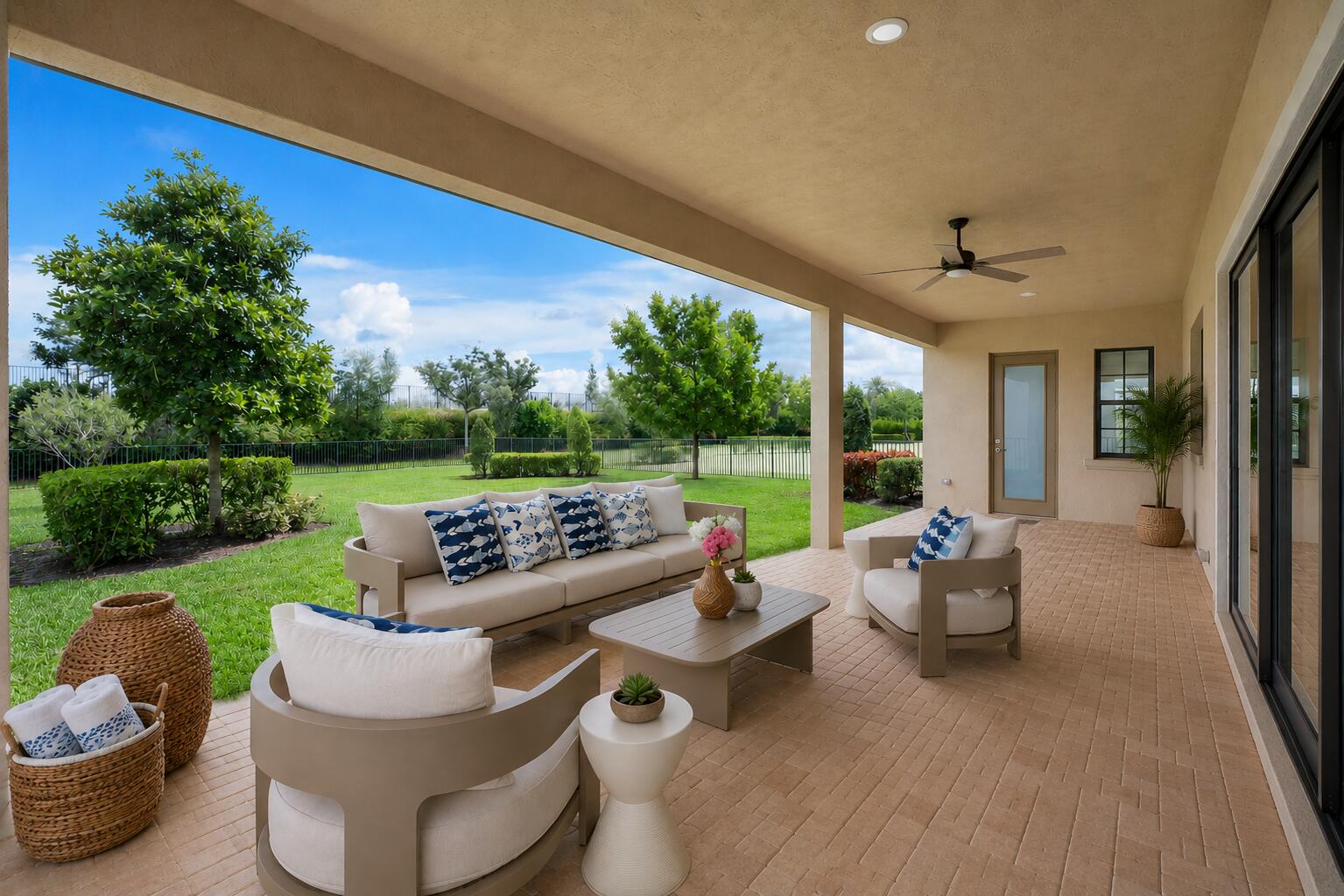 PARKLAND BAY - Residential