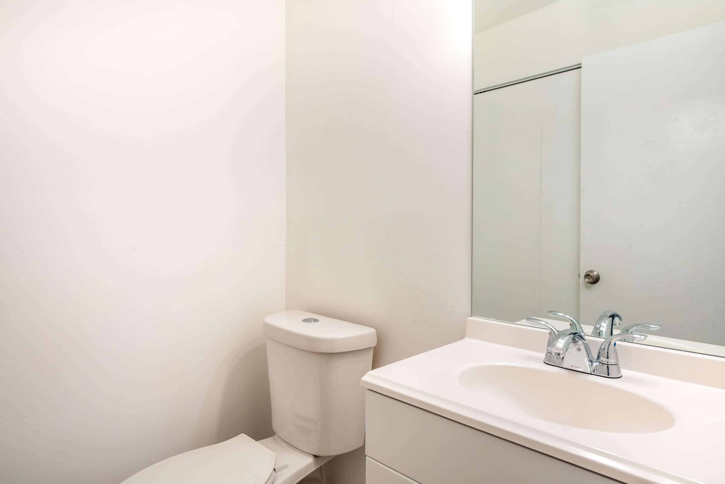 VILLA DEL TRIO - Residential Lease