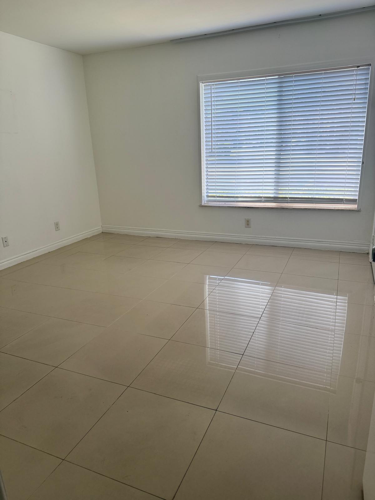 CASABLANCA ISLES CONDO - Residential Lease