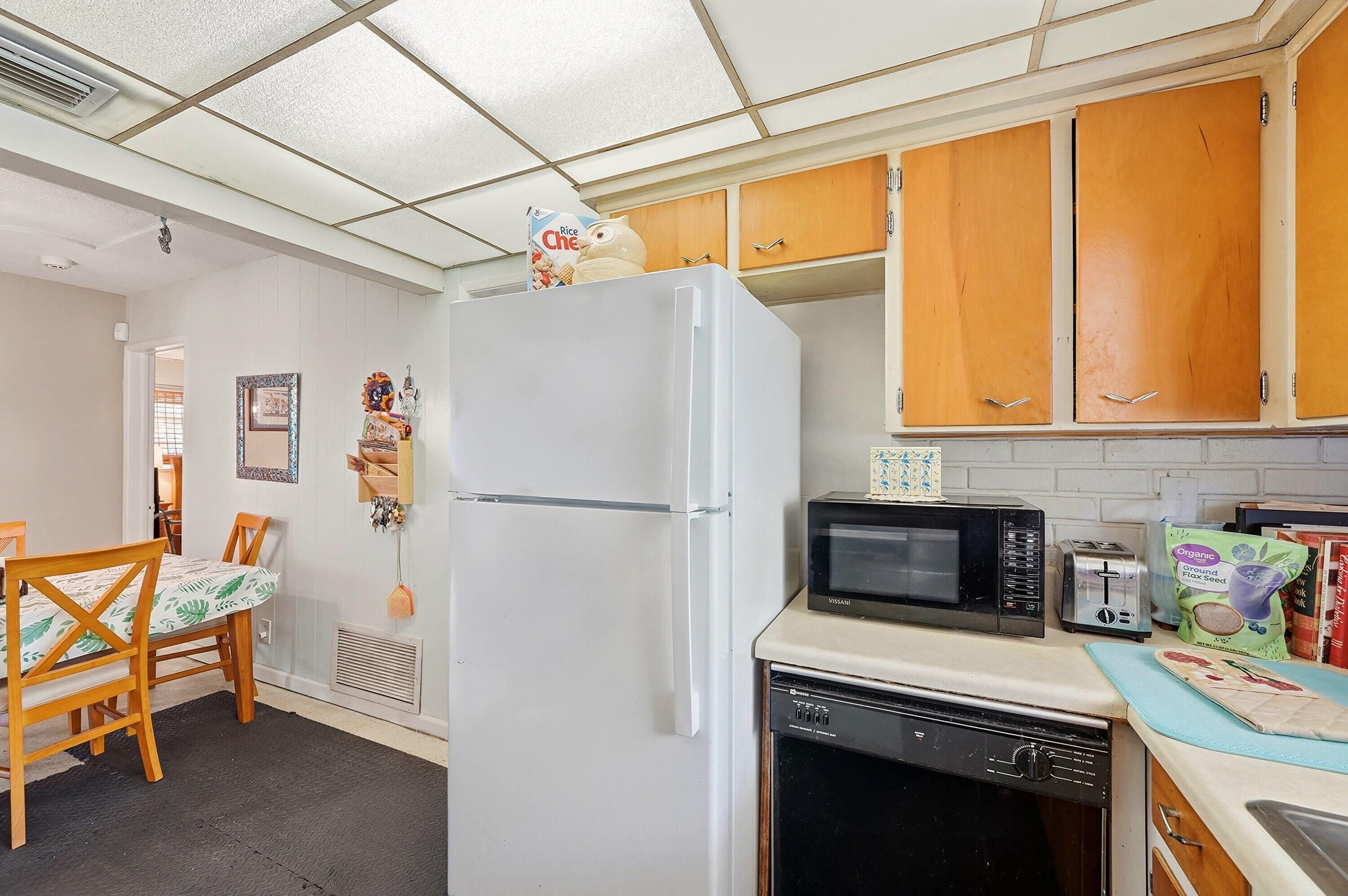 TWIN LAKES RESUB OF BLKS 11 12 - Residential